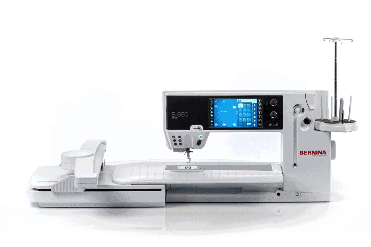 3d rotating image of the BERNINA 880 PLUS Sewing and Embroidery Machine