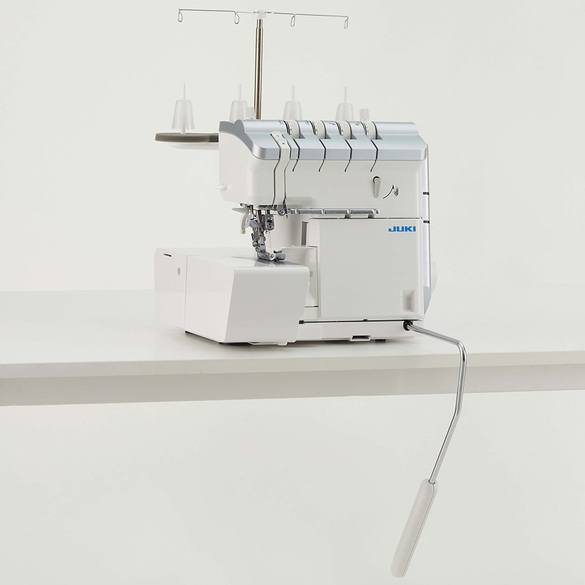 Juki MO-2800 Overlock Serger view of the front of the machine