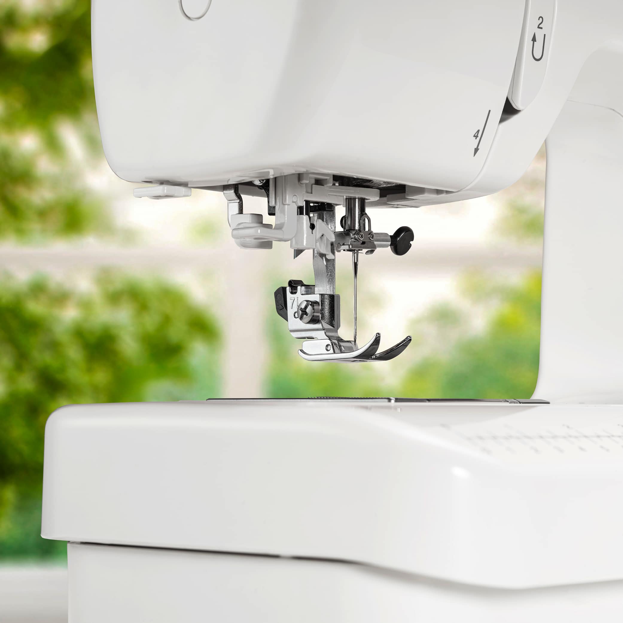 elna eXplore 320 Sewing Machine with Bonus