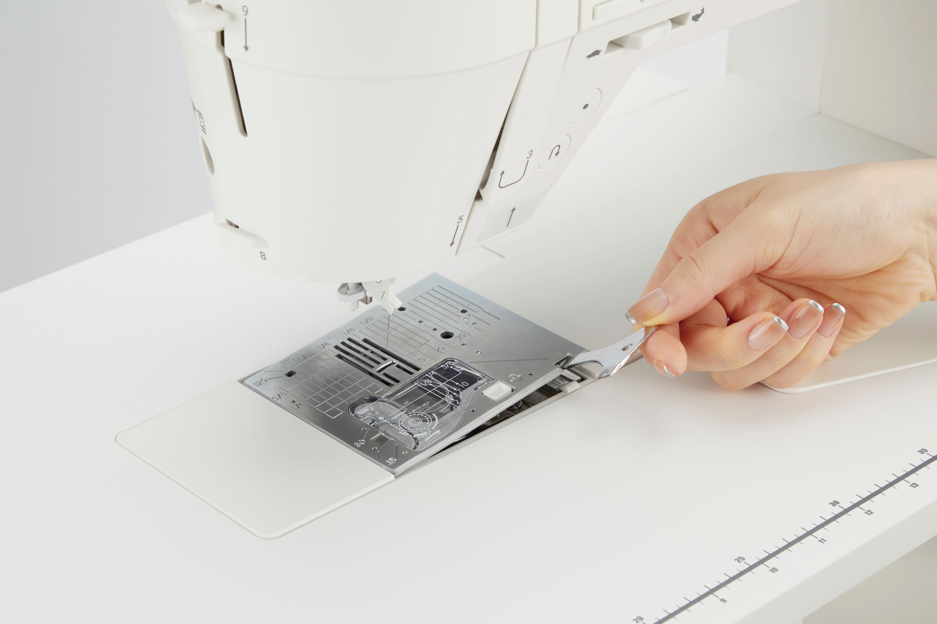 JUKI Hayate DX-4500QVP Sewing and Quilting Machine
