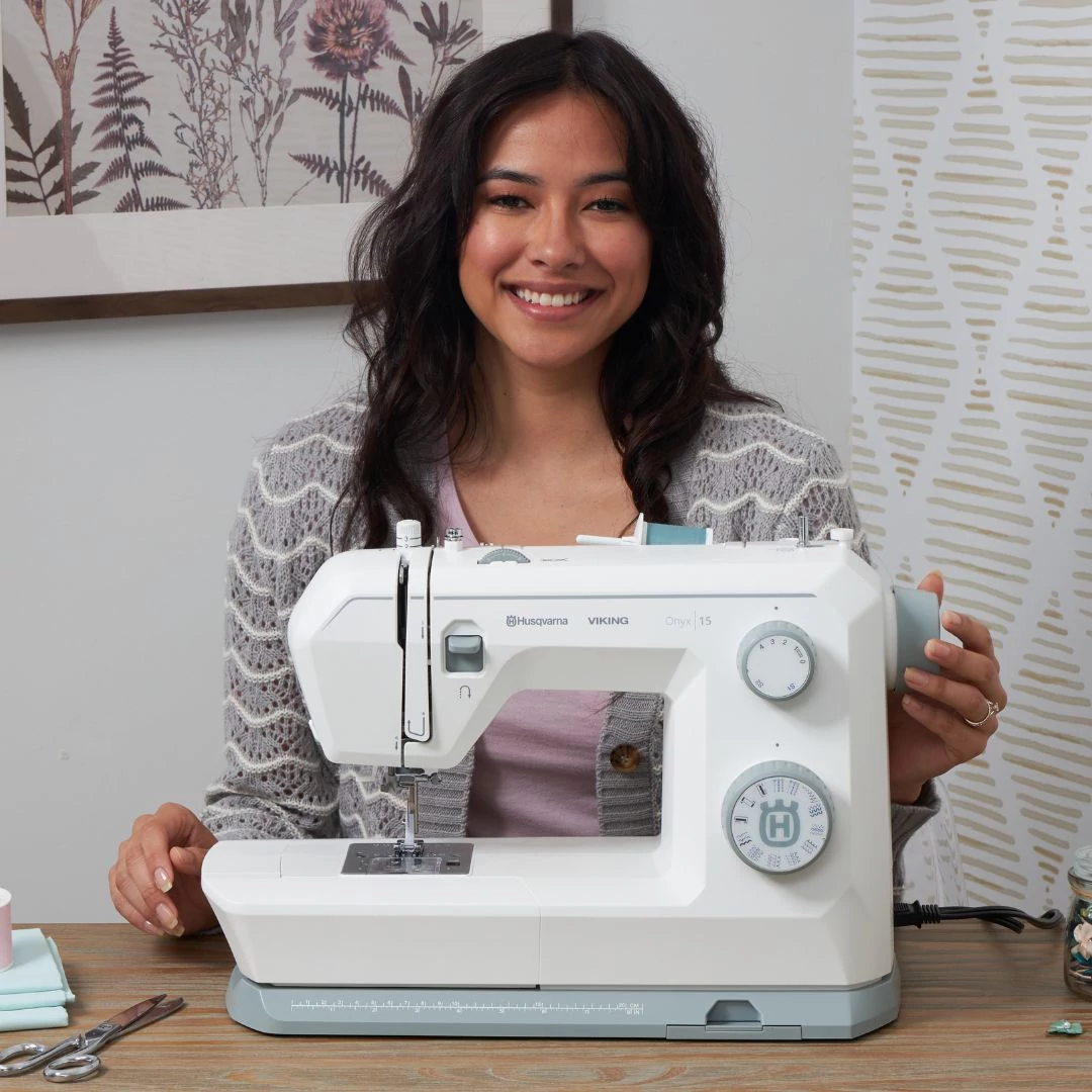 Husqvarna Viking Onyx 15 Mechanical Sewing Machine for Sale at World Weidner