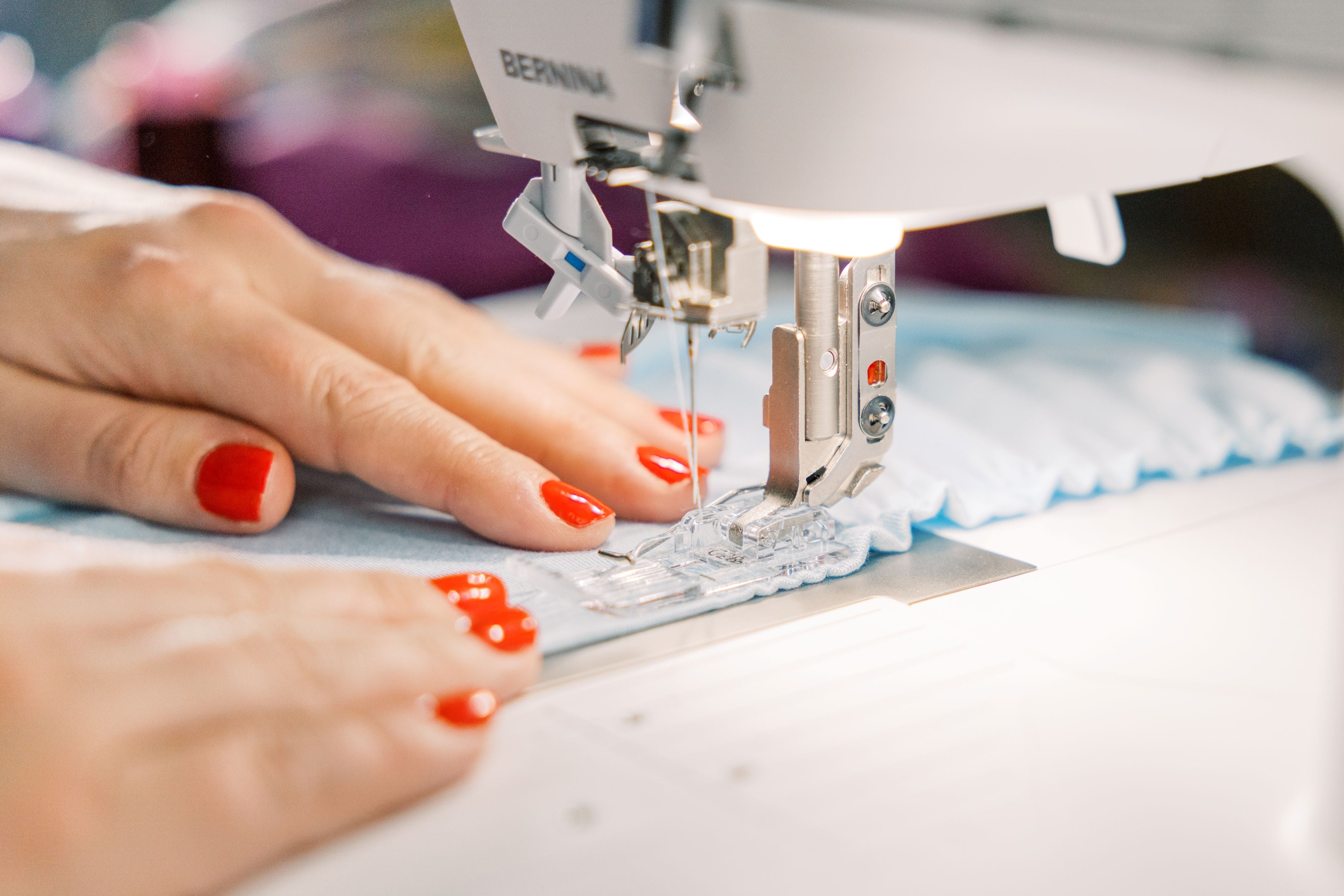 BERNINA L620 Air Threader CoverStitch Machine