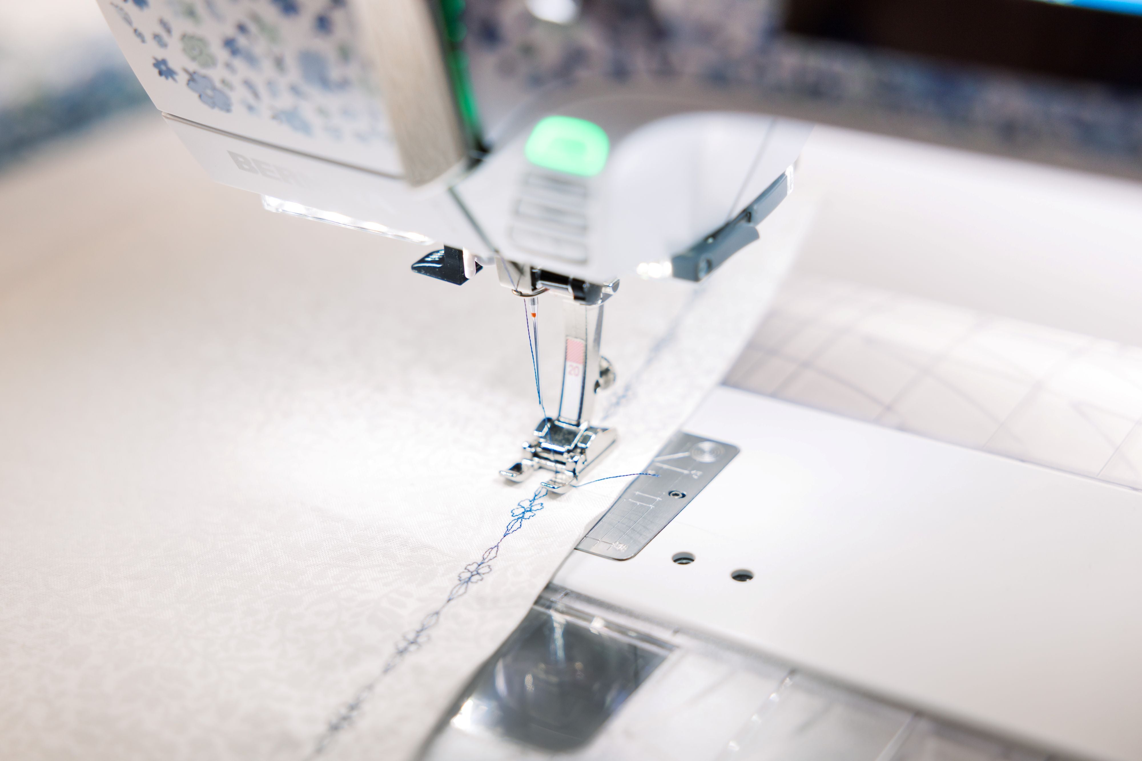 BERNINA B495 Liberty Edition Sewing Machine