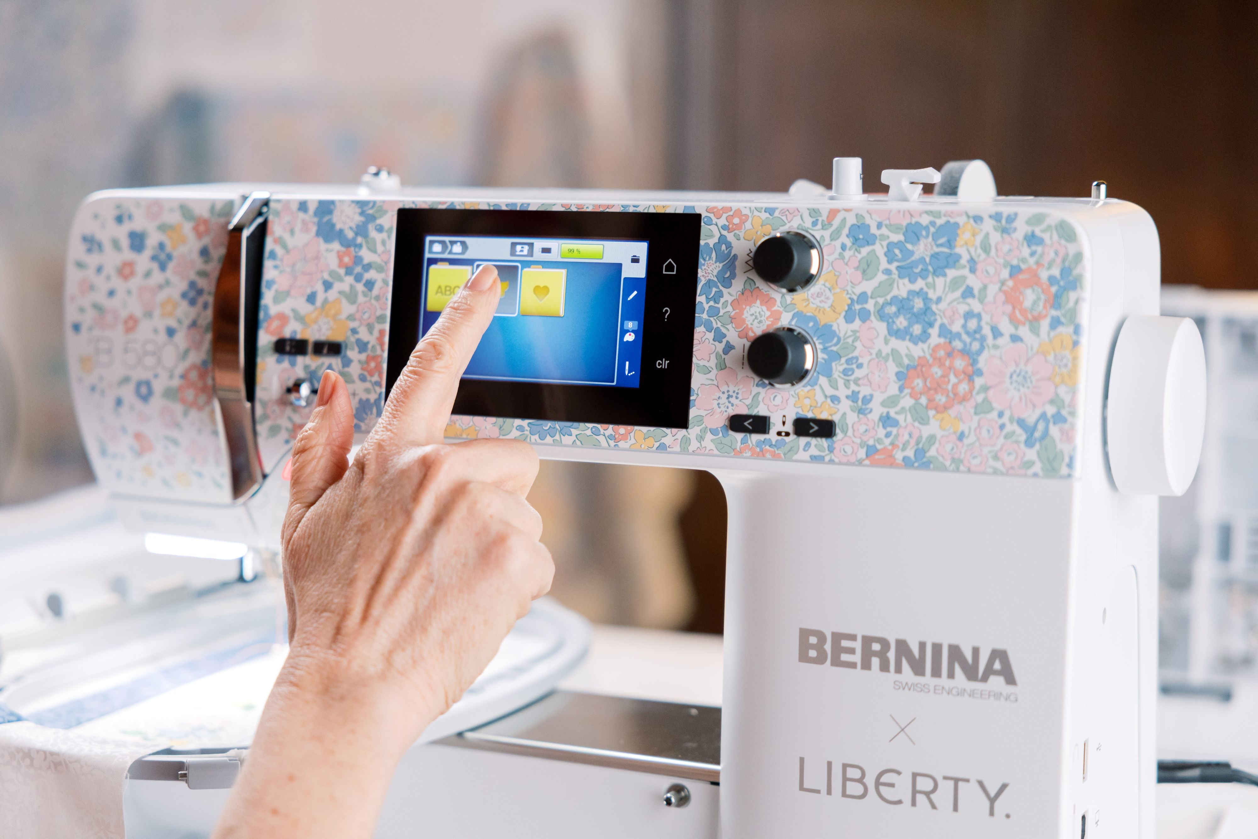 BERNINA 580 Liberty Edition Sewing and Embroidery Machine
