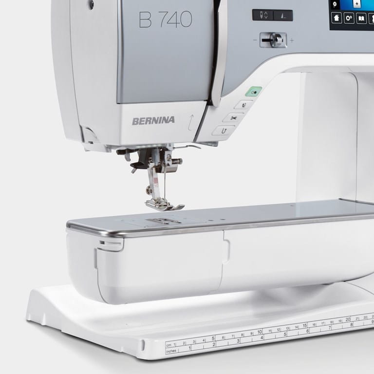BERNINA 740 Sewing and Quilting Machine