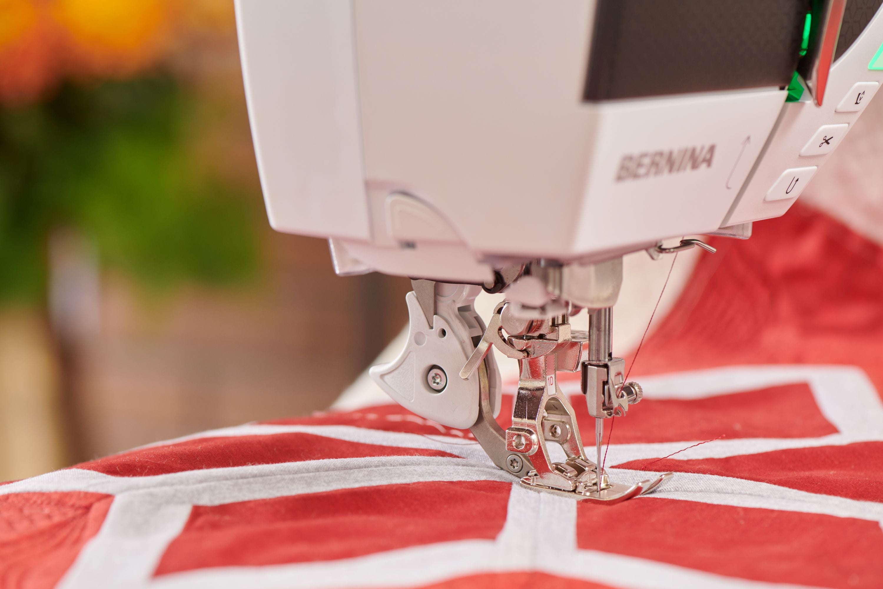 BERNINA 790 Ultra Sewing Embroidery and Quilting Machine