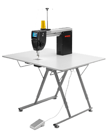 BERNINA Q16 Longarm Quilting Machine with Adjustable Foldable Table