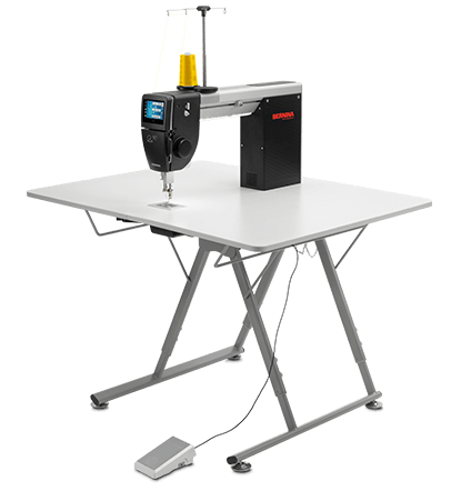 BERNINA Q16 PLUS Longarm Quilting Machine with Adjustable Foldable Table 