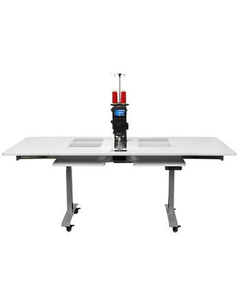 BERNINA Q16 PLUS Longarm Quilting Machine with Q Series Lift Table