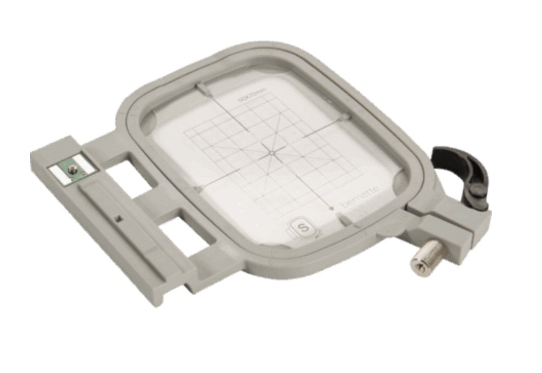 Bernette Small Embroidery Hoop 2x2.5" 502020.93.16