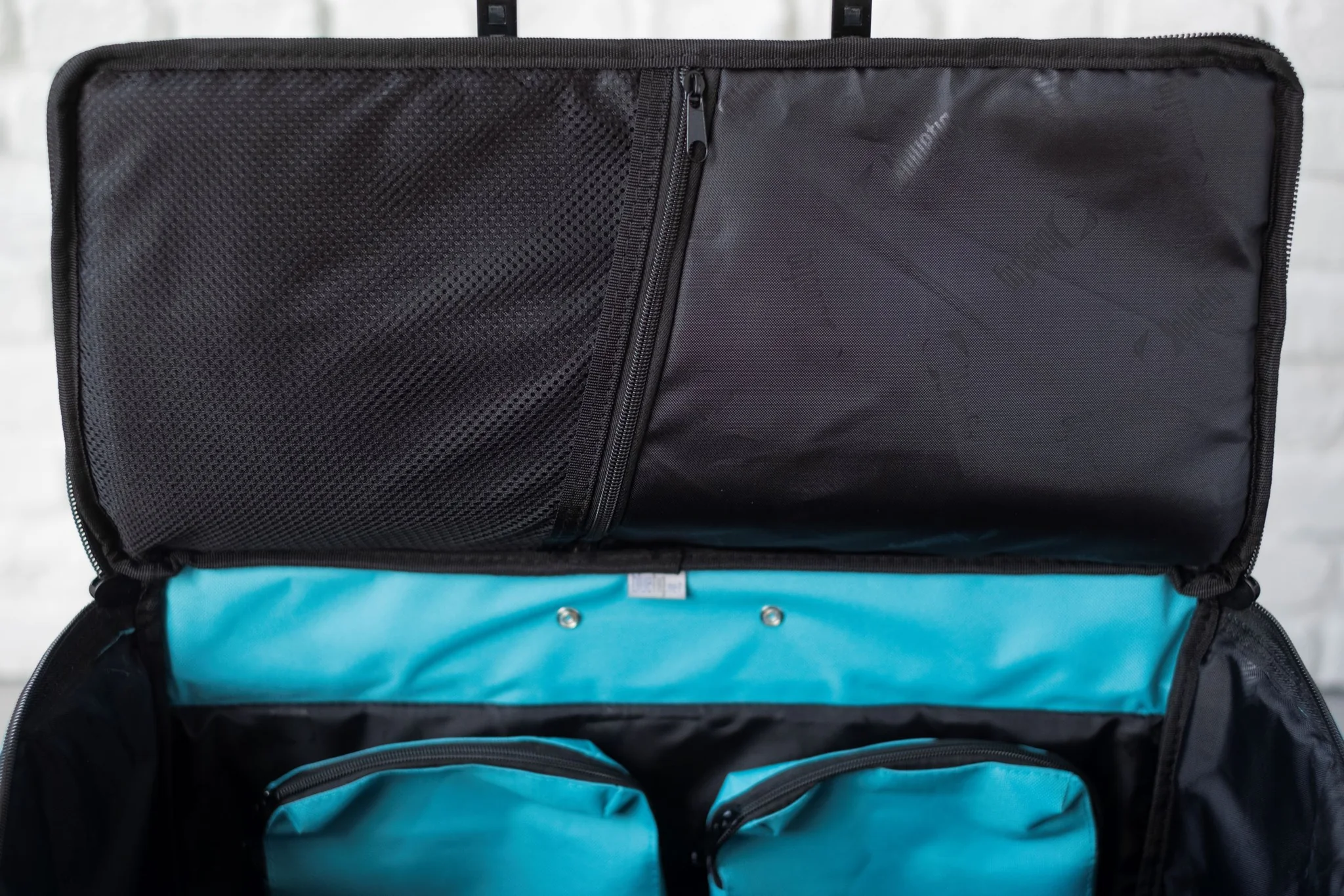 Bluefig 19" Wheeled Sewing Machine Carrier TB19 Aqua