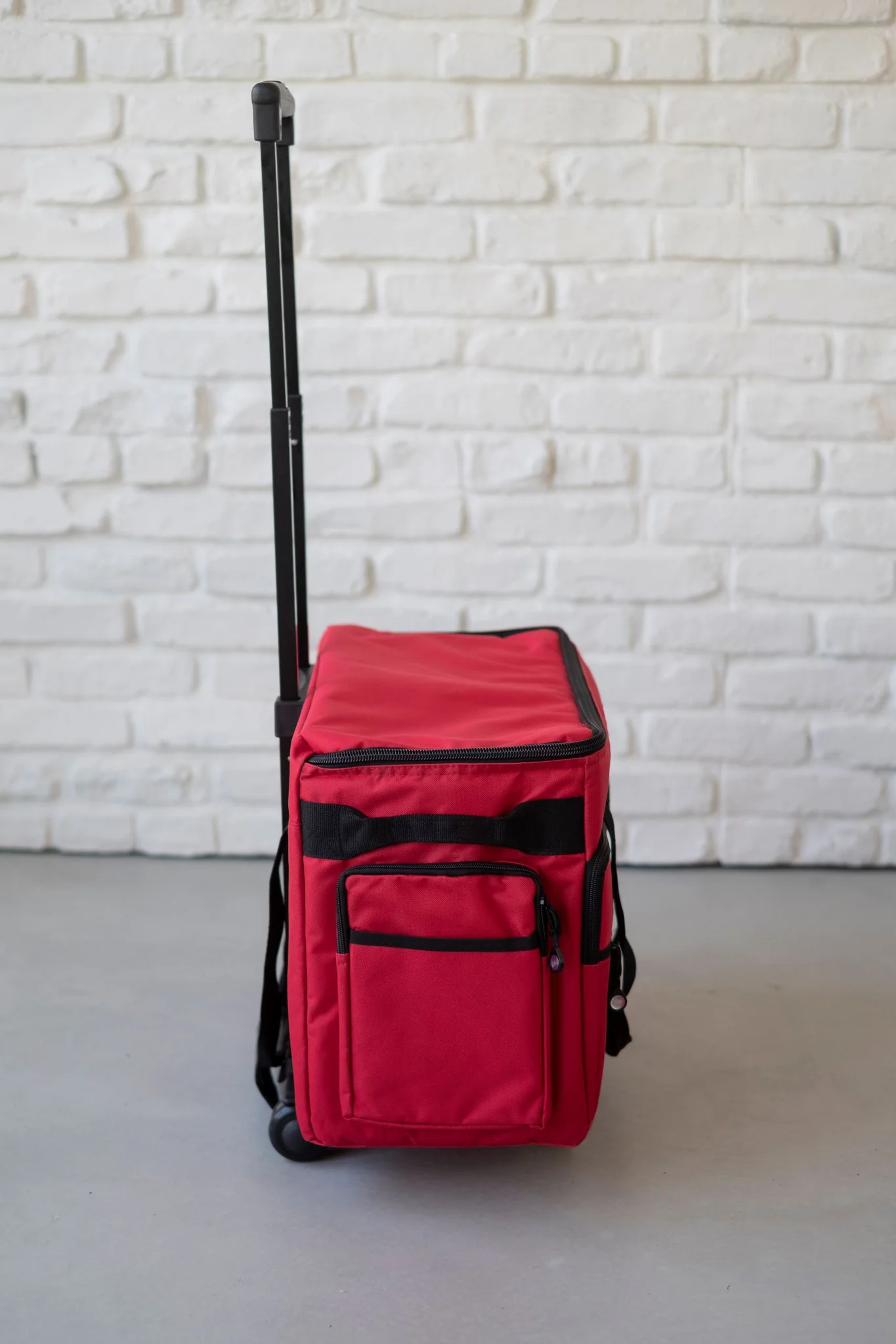 Bluefig 19" Wheeled Sewing Machine Carrier TB19 Red