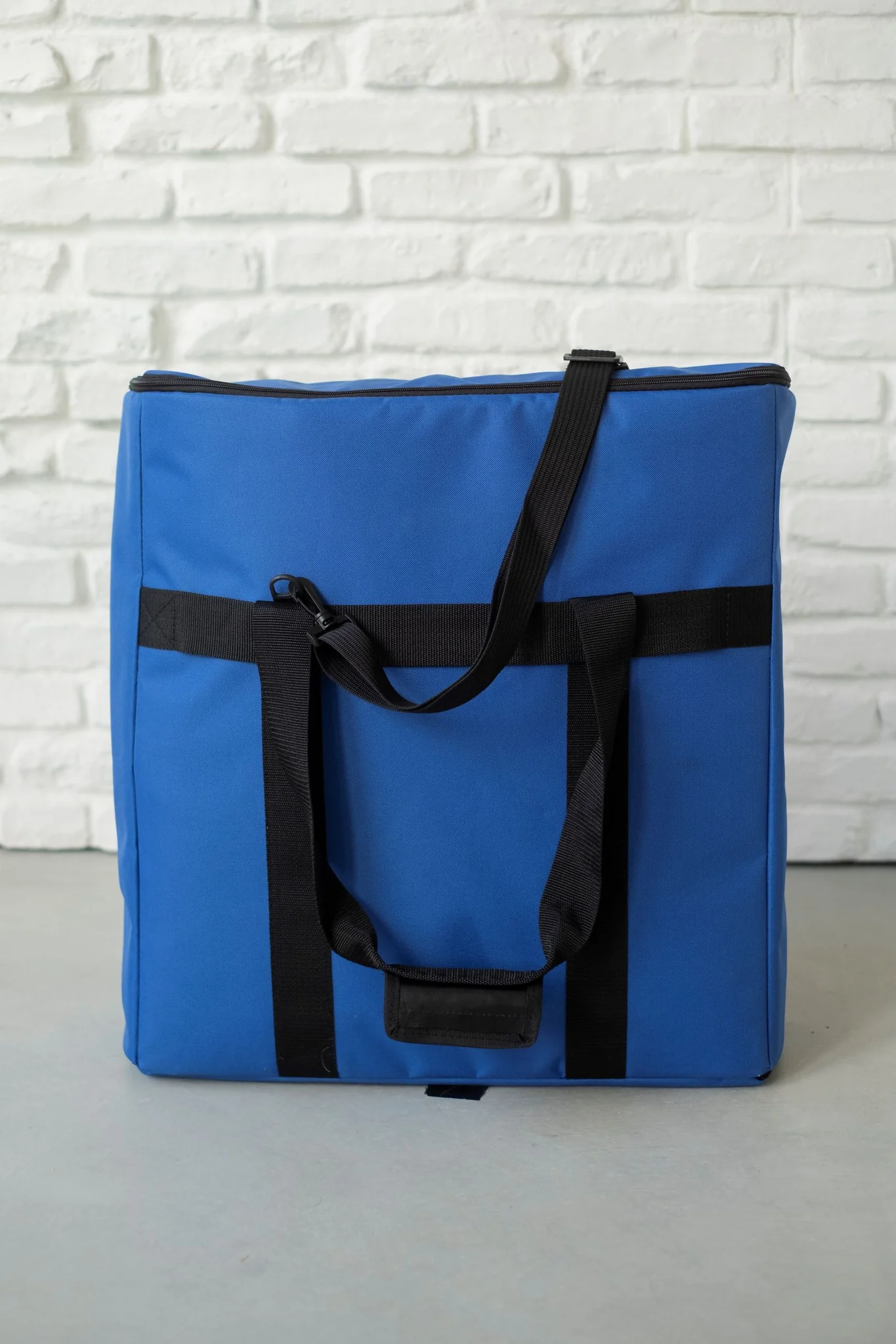 Bluefig 23" Embroidery Arm Bag EMB23 Cobalt