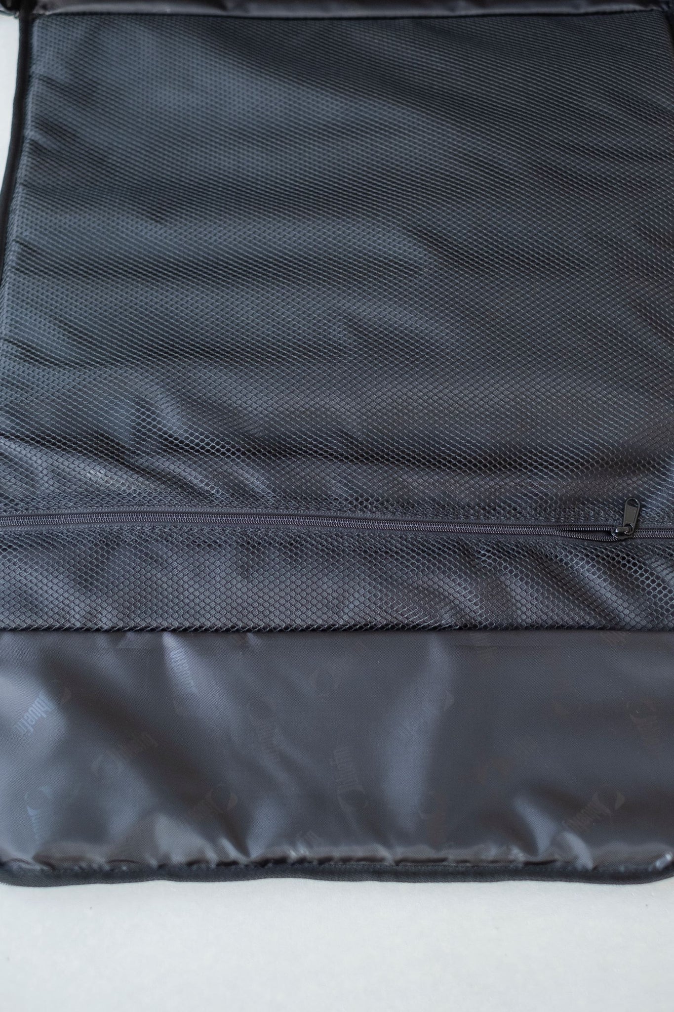 Bluefig 23" Embroidery Arm Bag EMB23 Cobalt