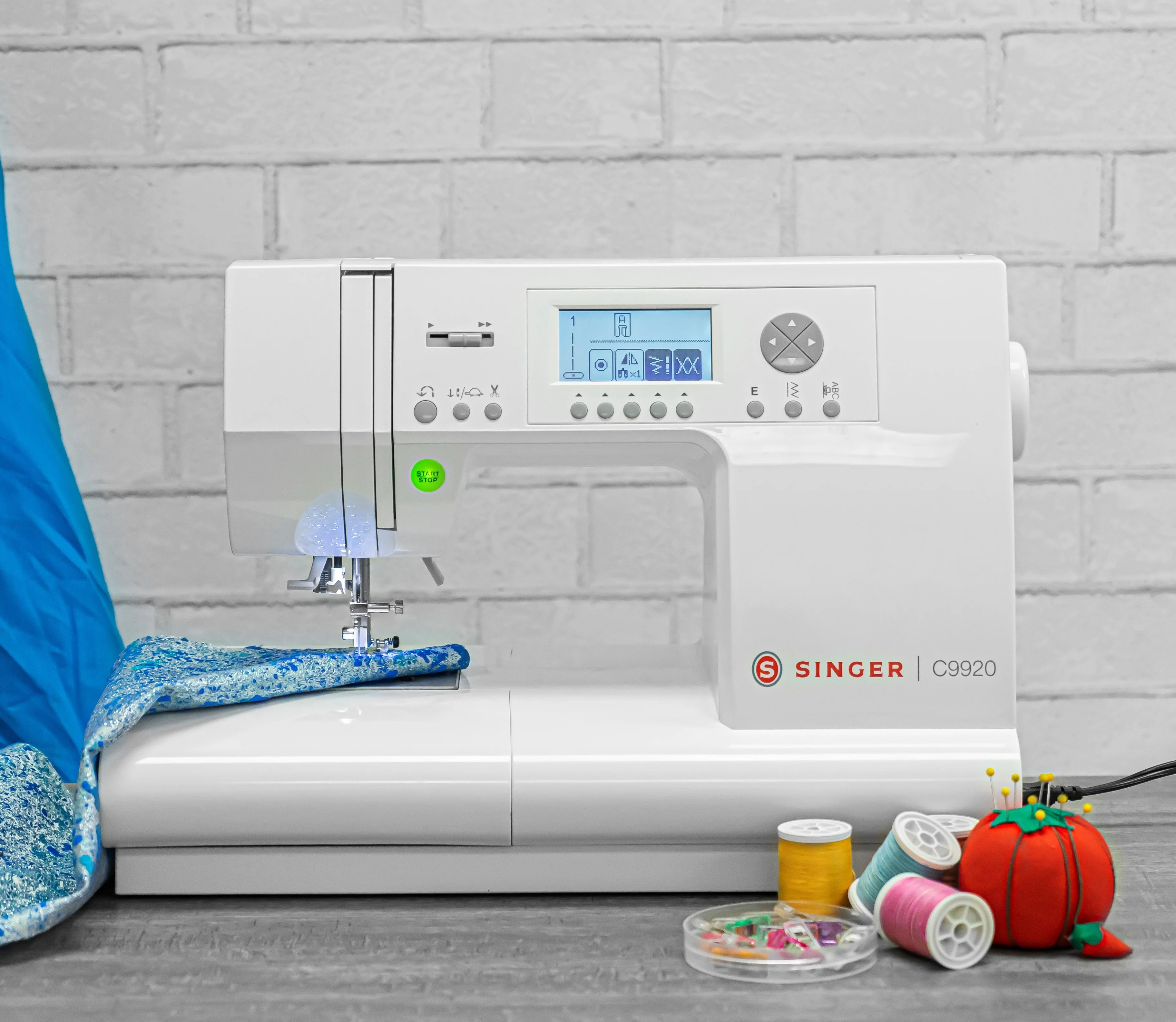 Singer C9920 Sewing Machine with decorations