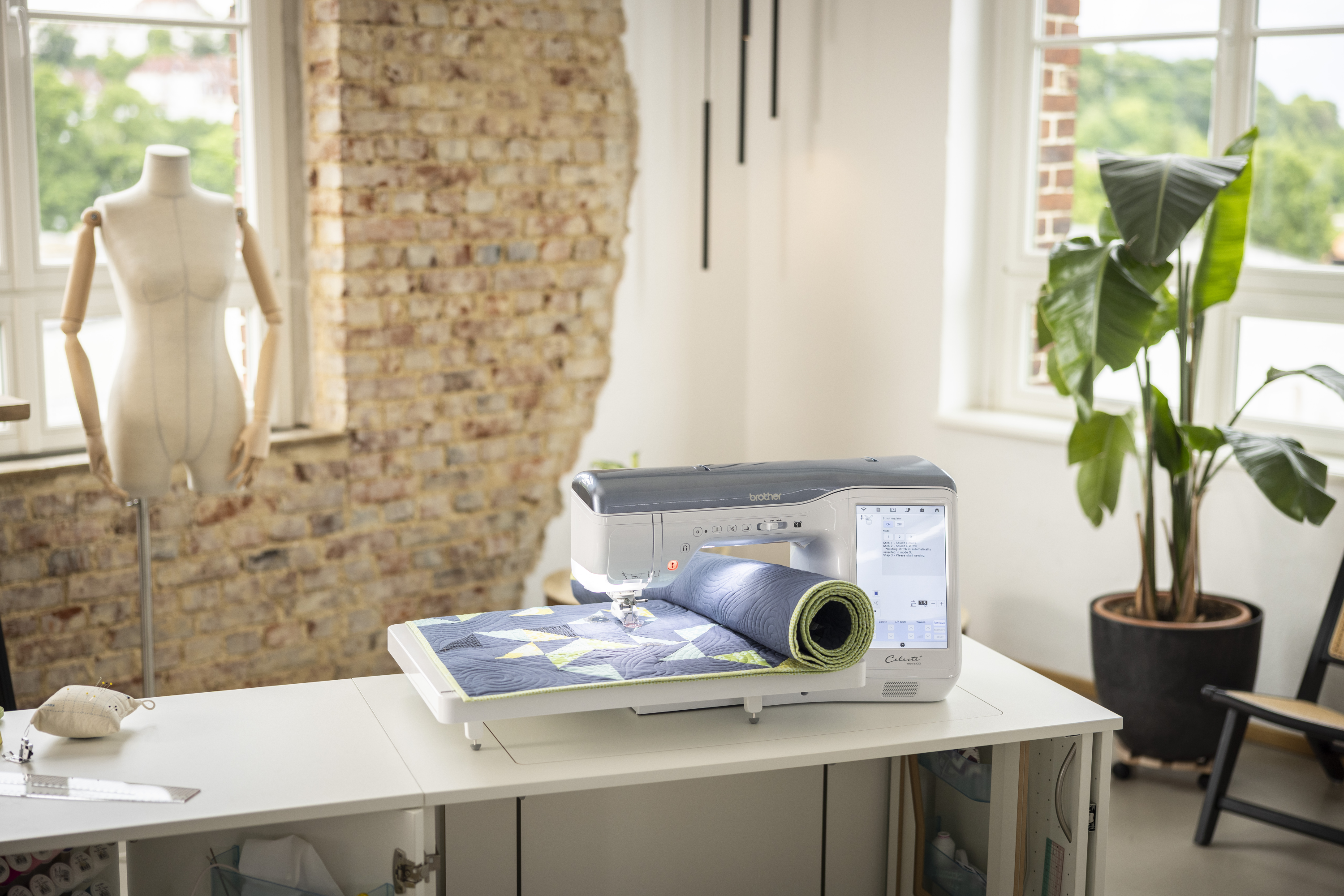 Brother Innov-is Celeste CX1 Sewing and Quilting Machine