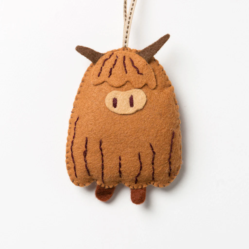 Corinne Lapierre Highland Cow Felt Craft Kit MKCOW1