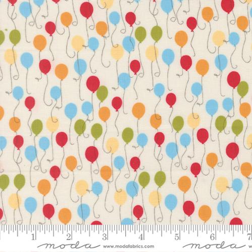 Fabric Moda Dove A Float Animal Park Fun by the Quarter Yard 20961-11