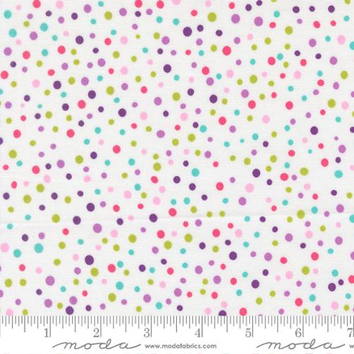 Fabric Moda Sugar Little Dot Pick Me by the Quarter Yard 22495-11