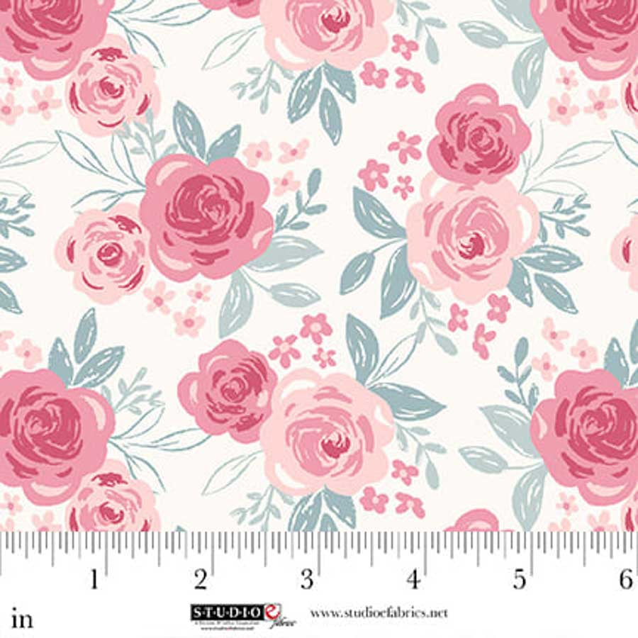 Fabric Studio E Cream/Multi Roses Beautiful Bowquets by the Quarter Yard 8883-42