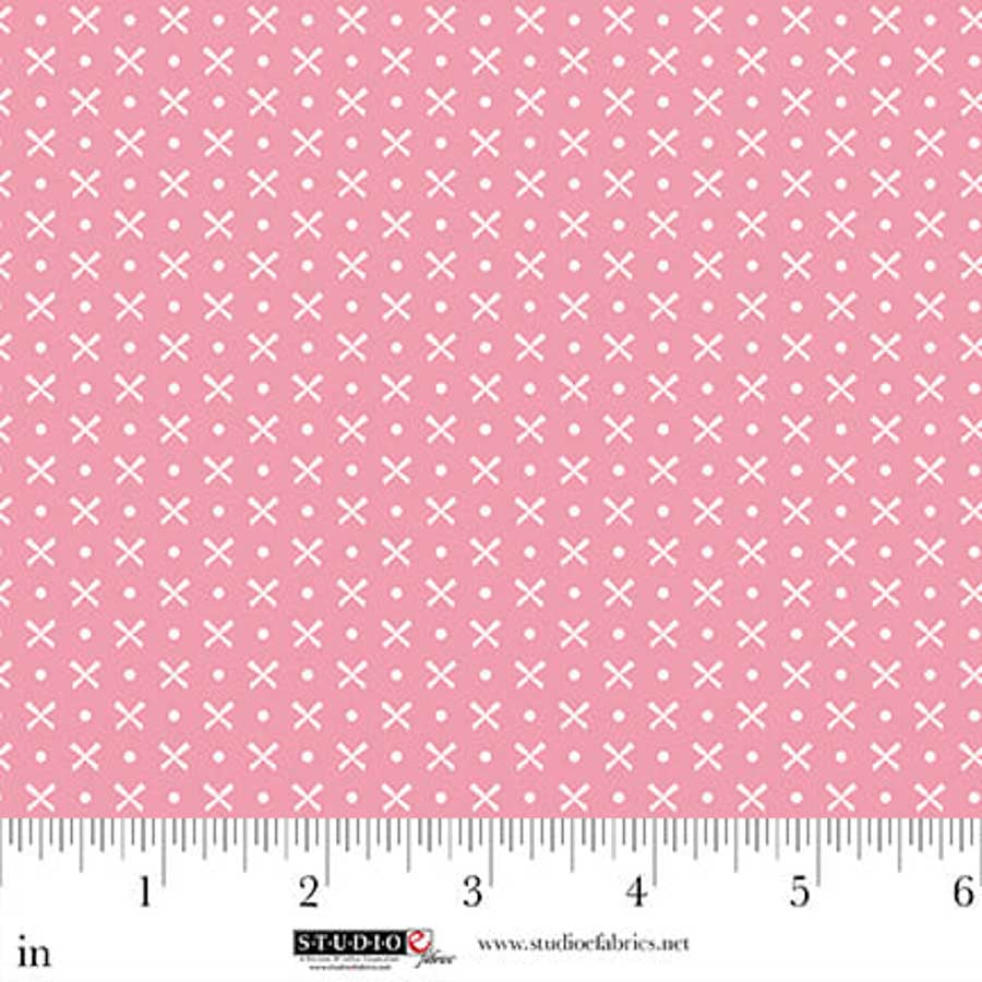 Fabric Studio E Pink Mini X Beautiful Bowquets by the Quarter Yard 8886-22