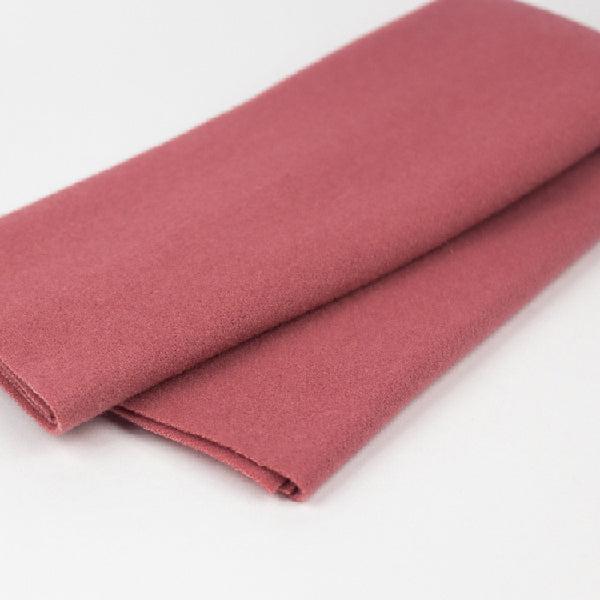 Fabric Wonderfil Sue Spargo Australian Merino Wool Fat Eighth Cut