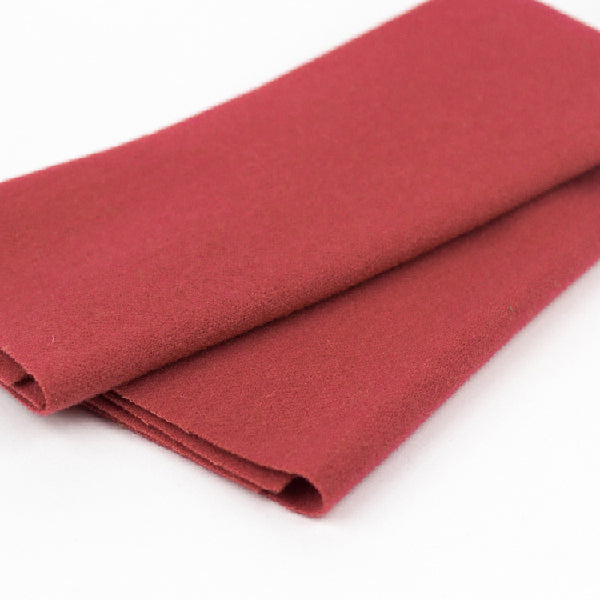 Fabric Wonderfil Sue Spargo Australian Merino Wool Fat Eighth Cut