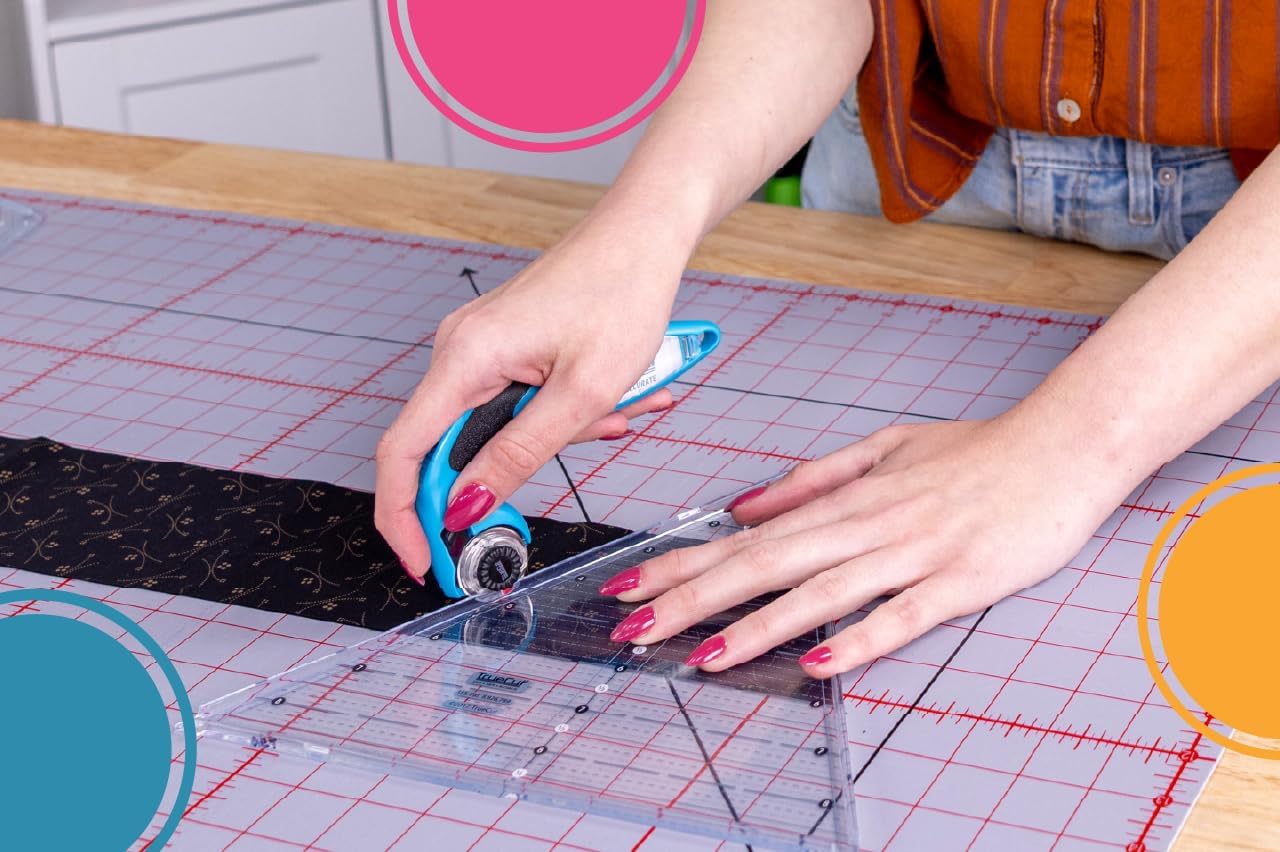Grace Company TrueCut My Comfort Cutter 28mm Ergonomic Rotary Cutter 21001