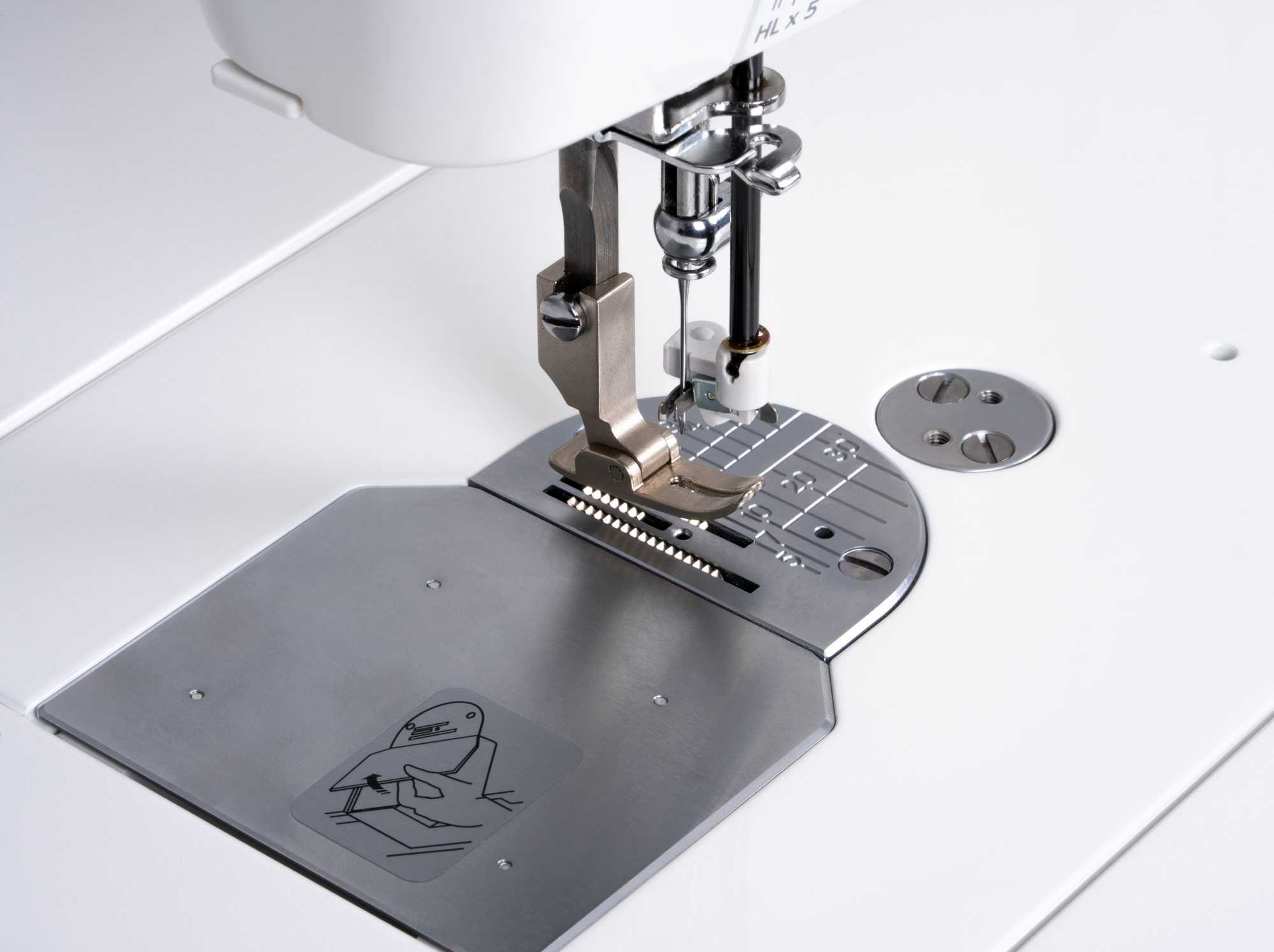Janome HD9QC Professional High Speed Straight Stitch Sewing and Quilting Machine