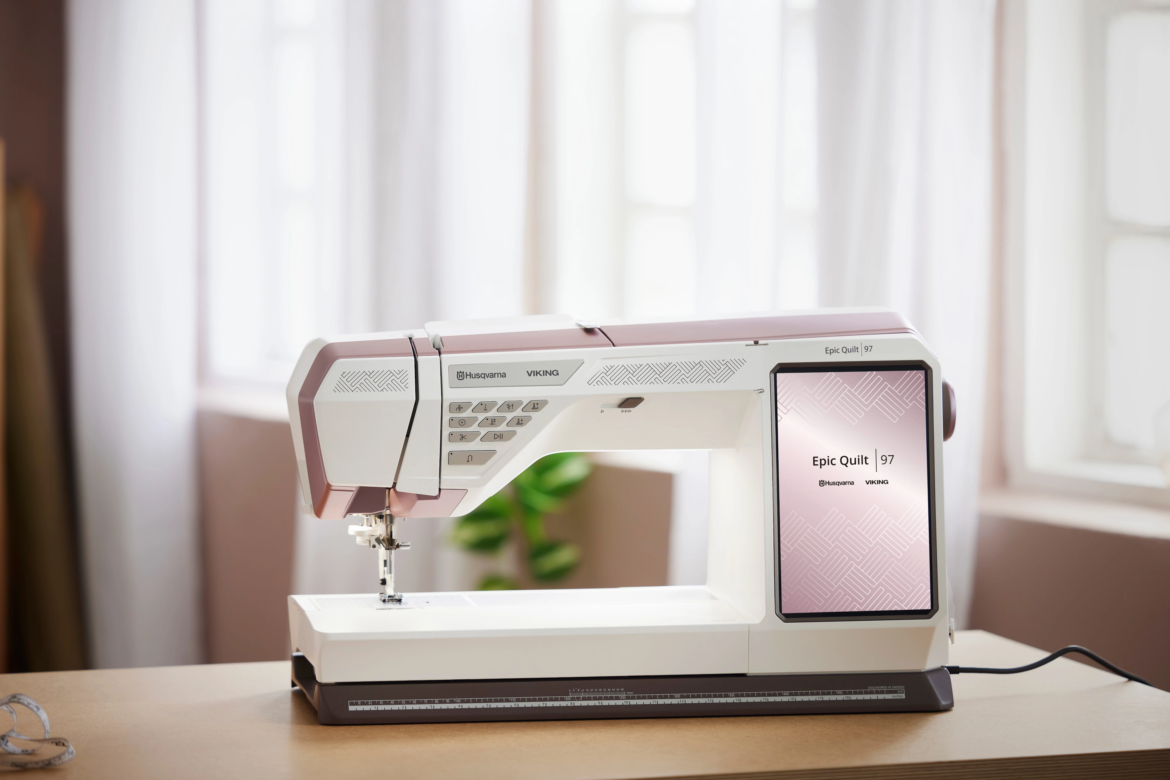 Husqvarna Viking Epic Quilt 97 Sewing Machine with Holiday Gift Package