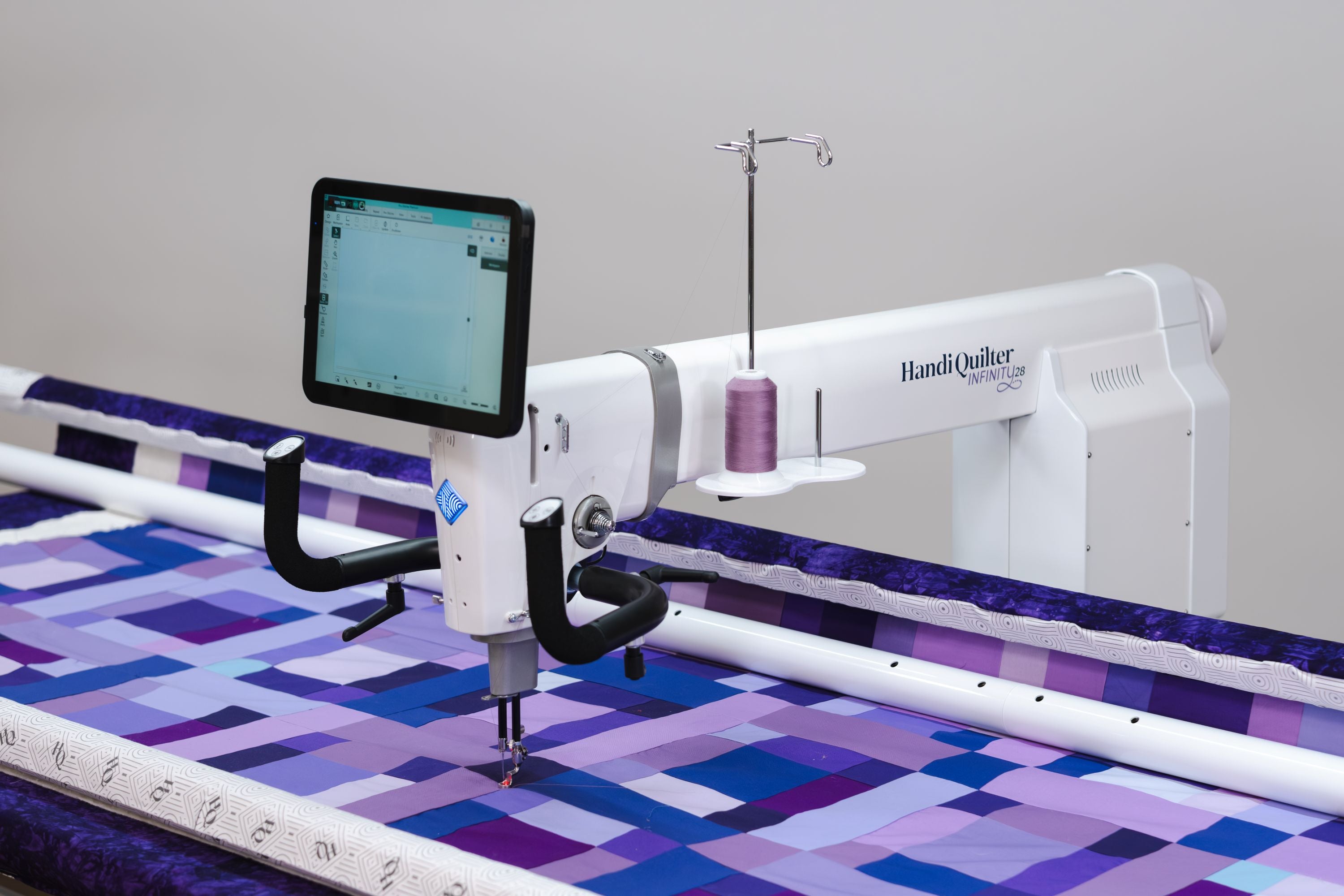 Handi Quilter Infinity 28" Longarm Quilting Machine with Pro-Stitcher Premium