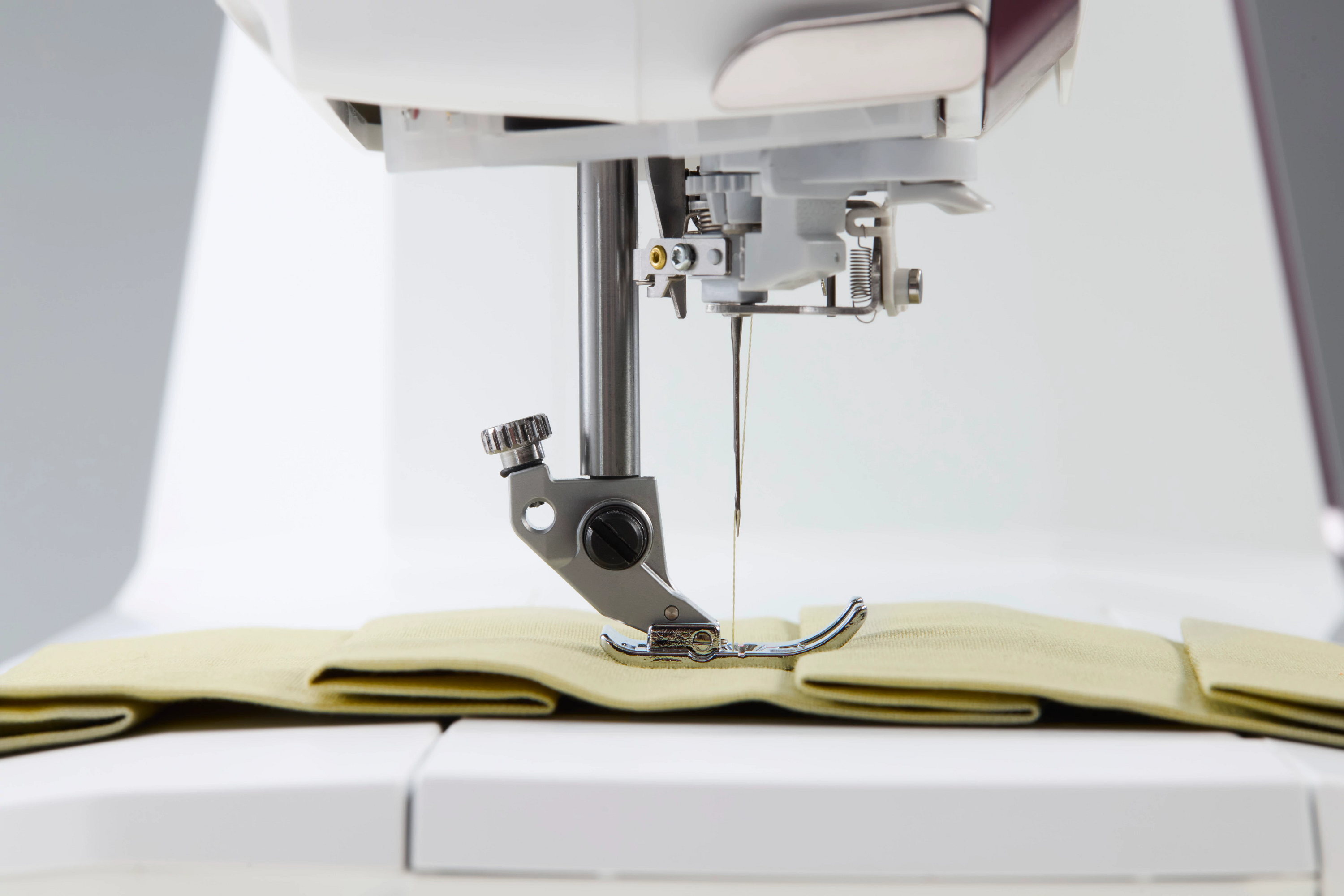 Husqvarna Viking Designer Topaz 65 Sewing and Embroidery Machine