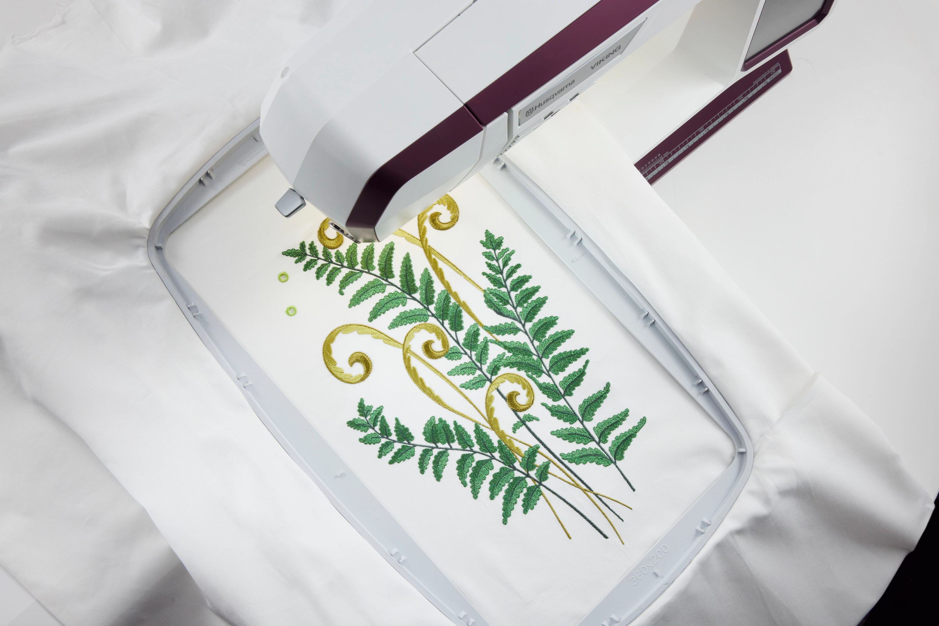 Husqvarna Viking Designer Topaz 65 Sewing and Embroidery Machine