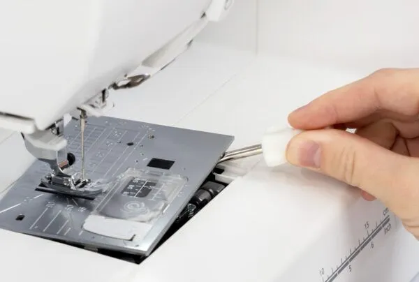 Janome Memory Craft 1000 Sewing and Embroidery Machine