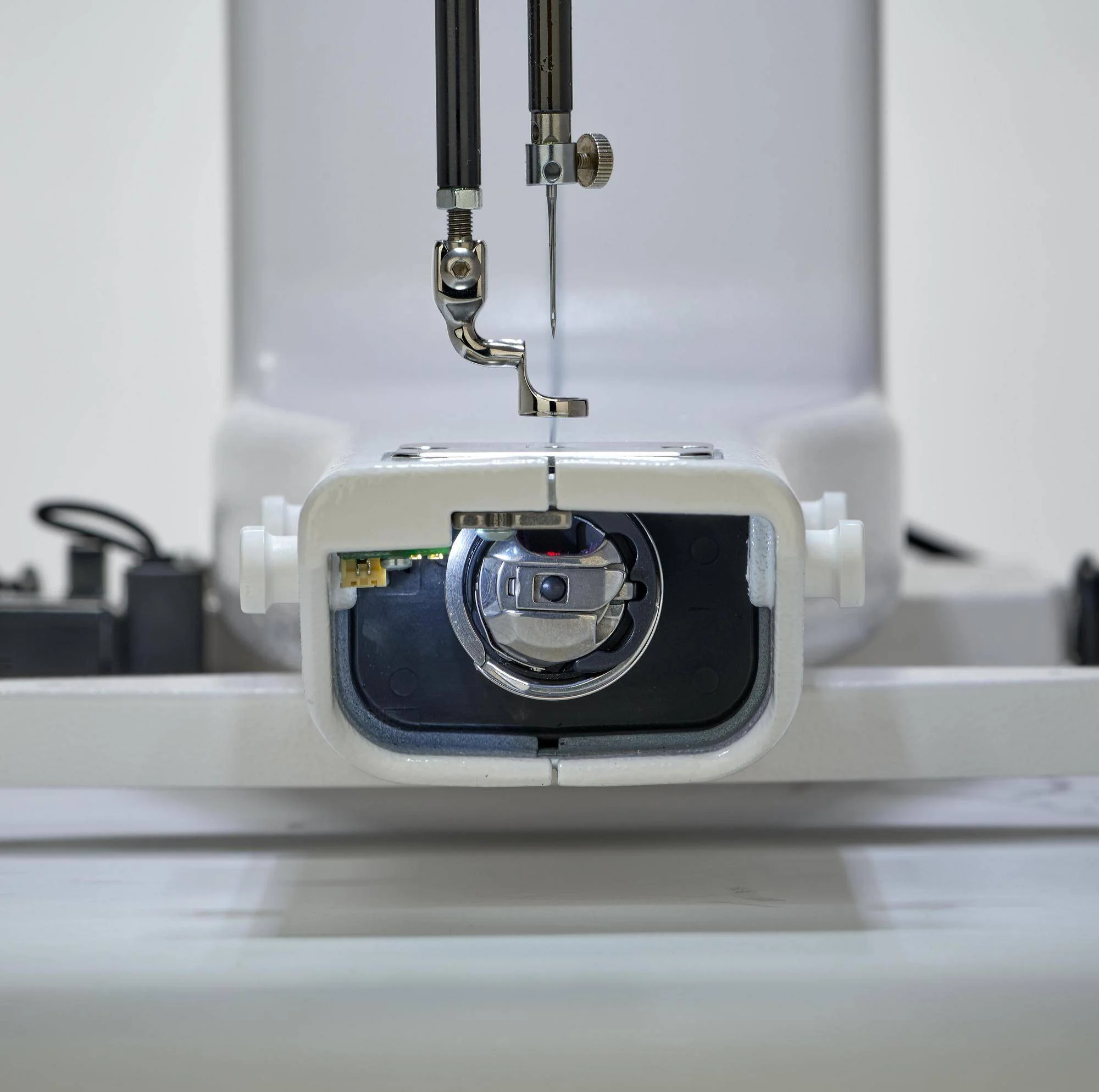 Janome Quilt Maker Pro 20 Versa ST Long Arm Quilting Machine for Sale at the World Weidner Creative Center