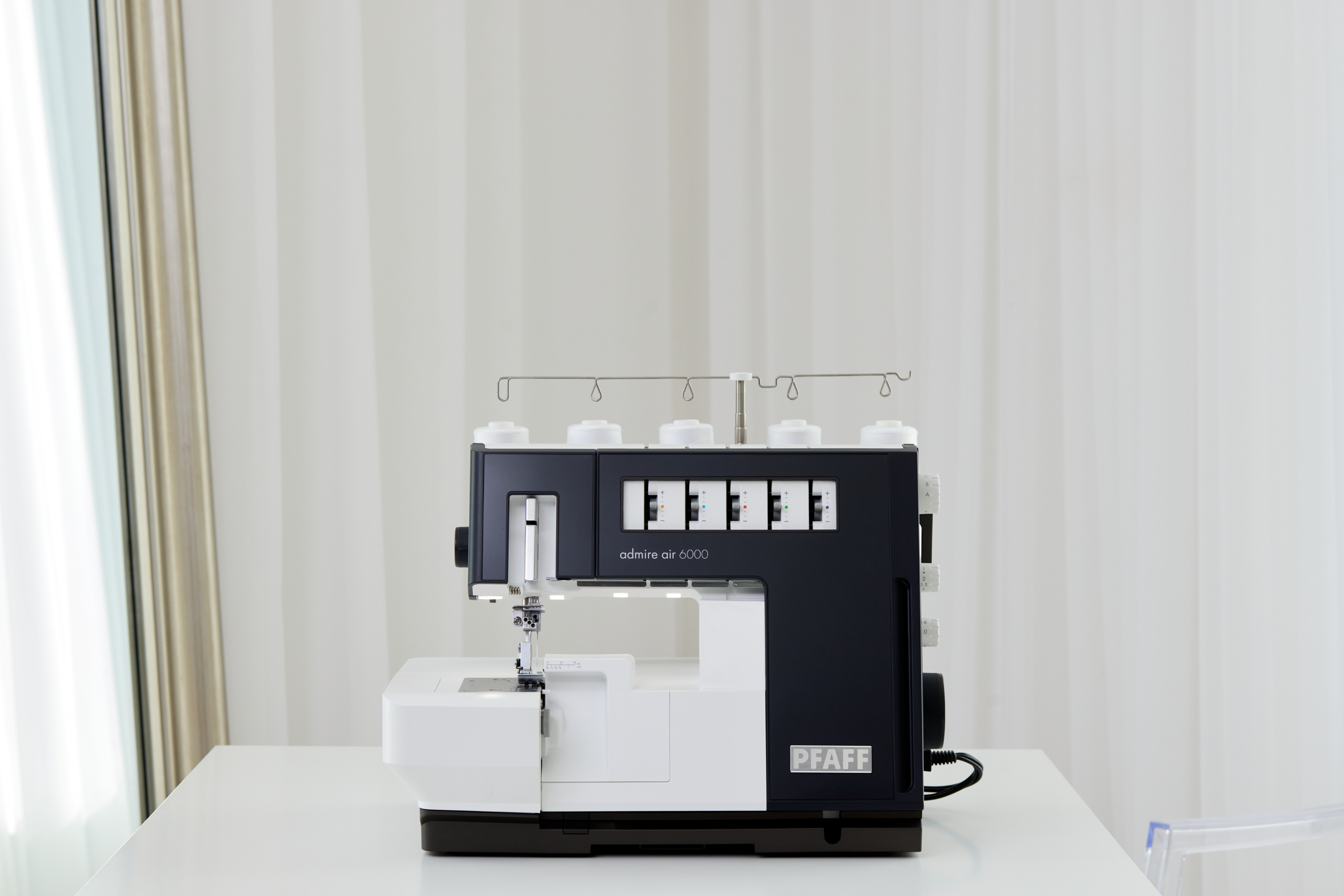 PFAFF admire air 6000 Air Threader CoverLock Serger Machine with Holiday Gift Package