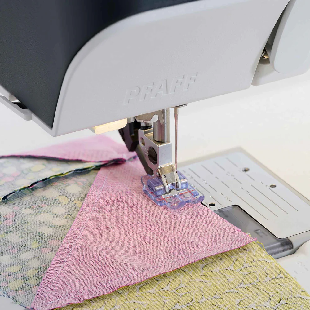 PFAFF Clear 1/4" Quilting Foot for IDT System 820883096