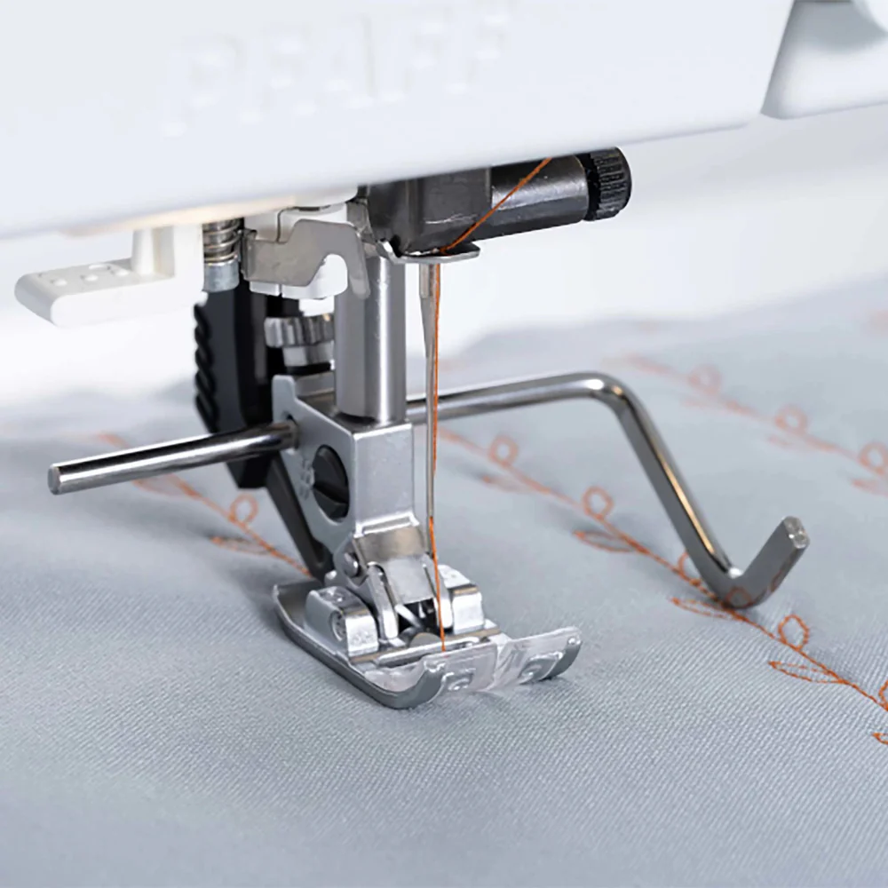 PFAFF Edge Quilting Guide 820251096