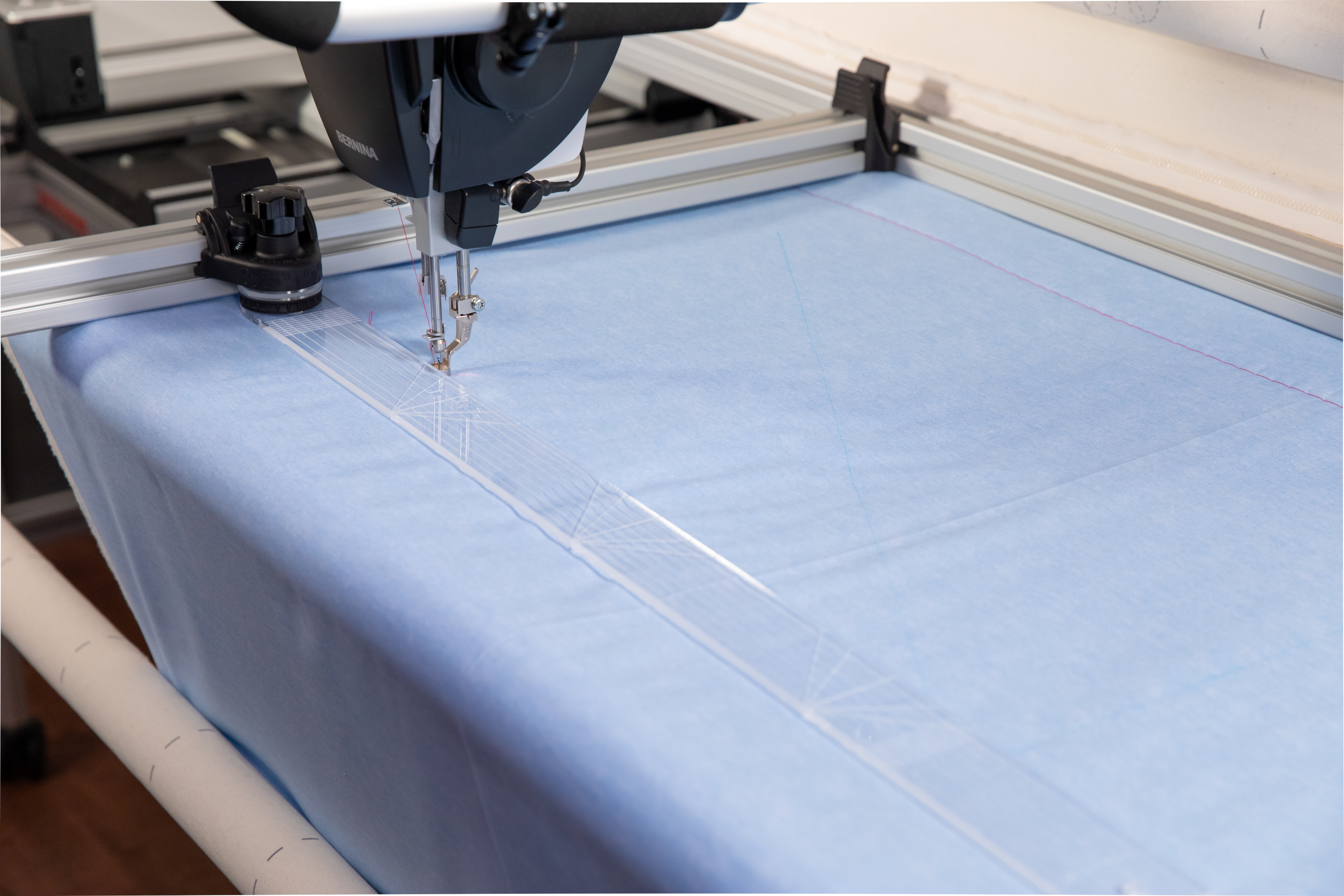 BERNINA Precision Ruler Guide PRO for Q Series PRO Frame