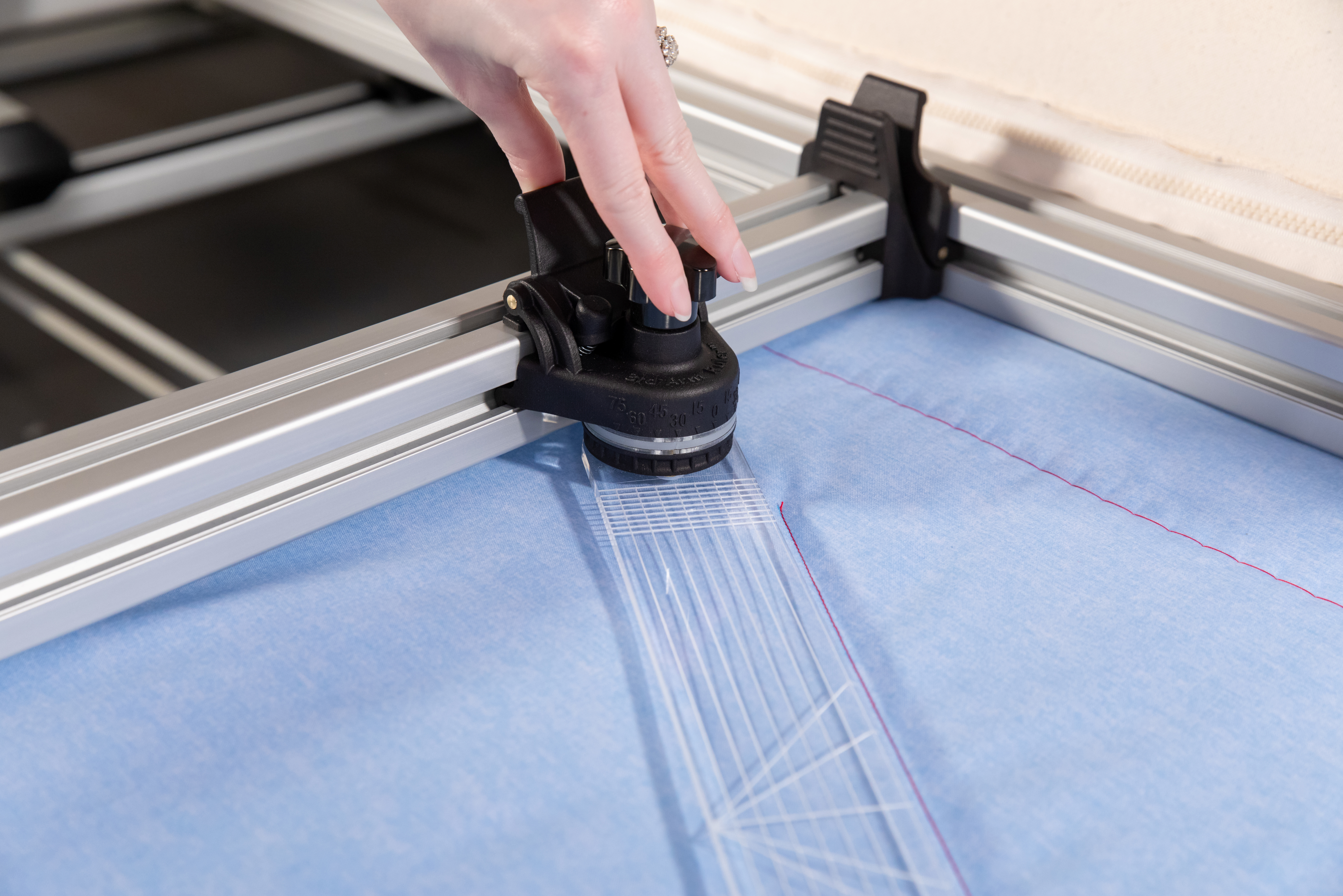 BERNINA Precision Ruler Guide PRO for Q Series PRO Frame