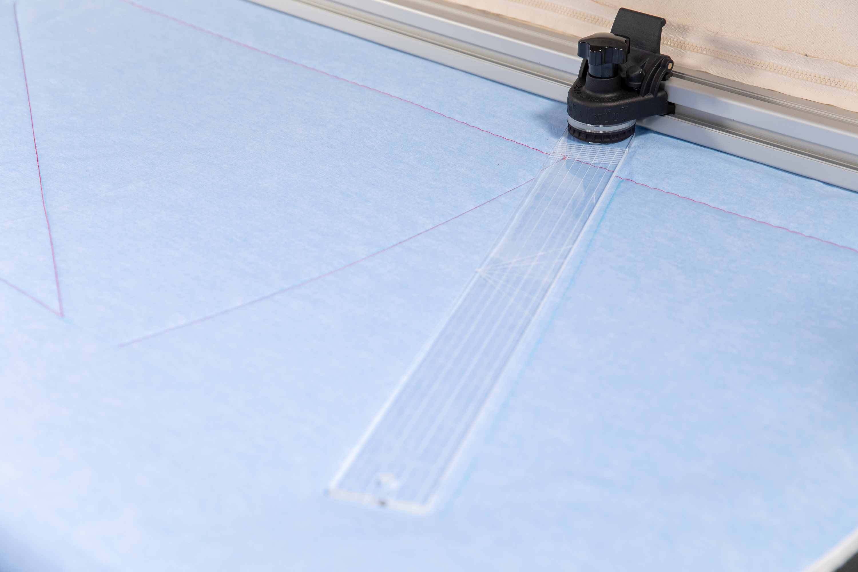 BERNINA Precision Ruler Guide PRO for Q Series PRO Frame