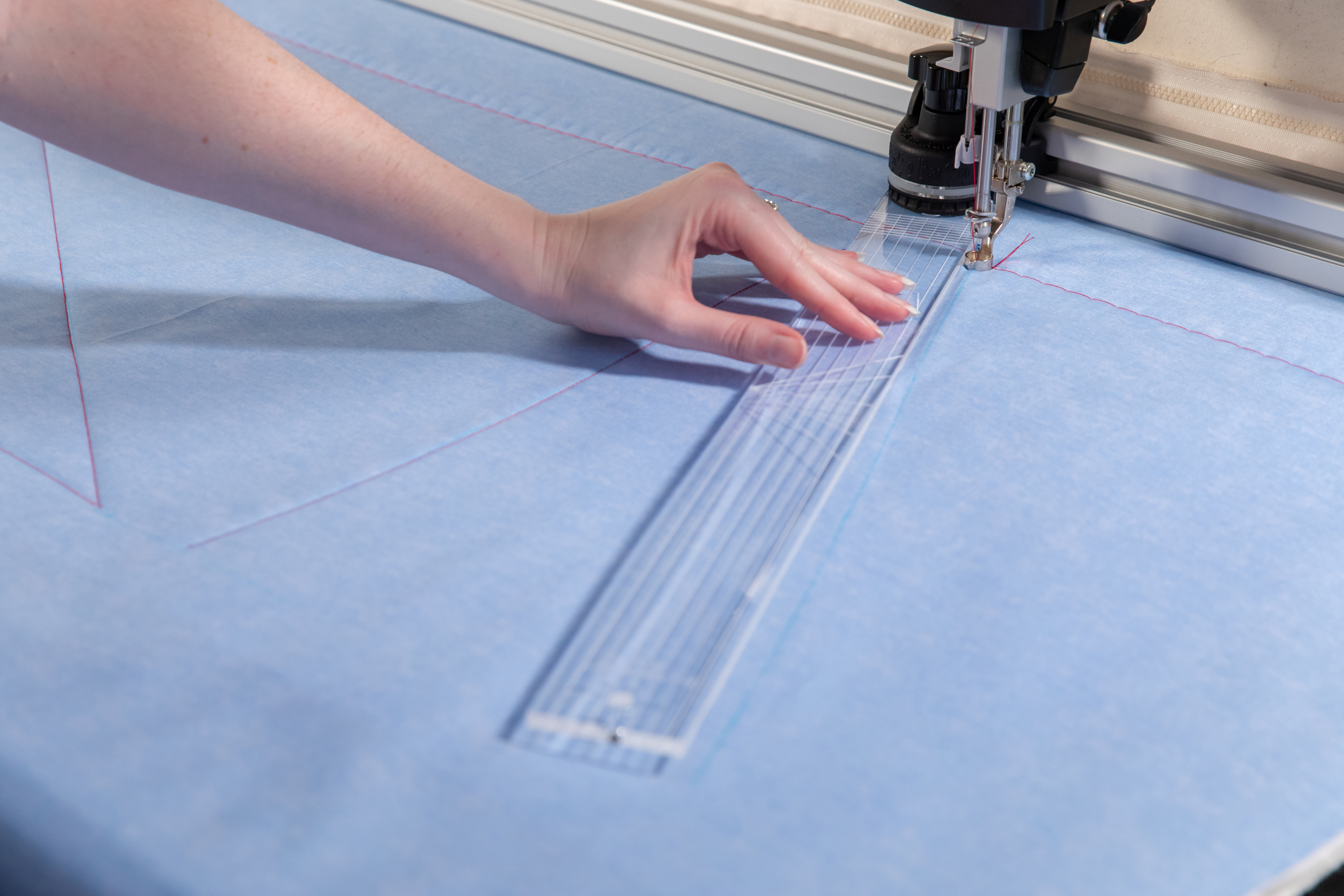 BERNINA Precision Ruler Guide PRO for Q Series PRO Frame