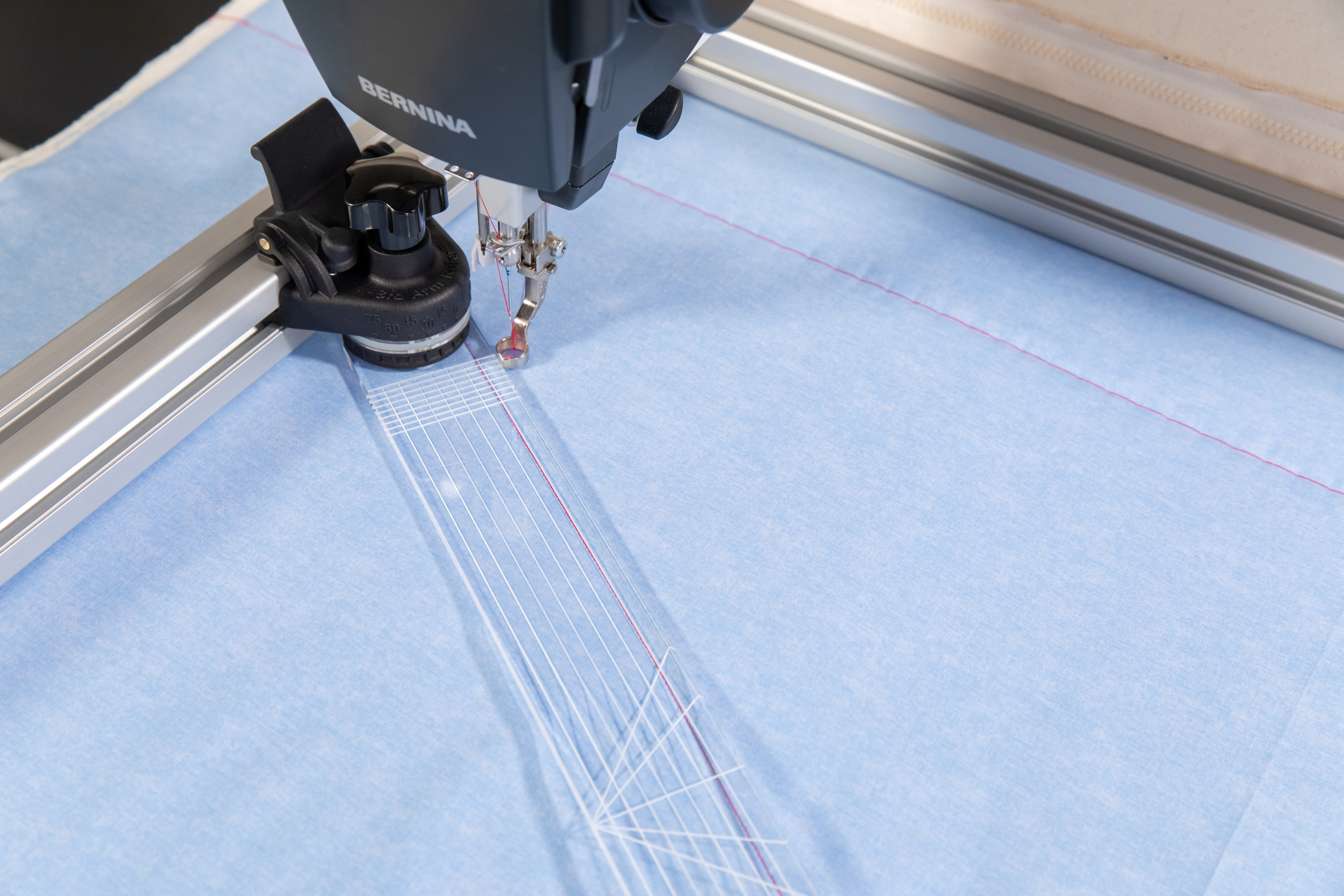 BERNINA Precision Ruler Guide PRO for Q Series PRO Frame