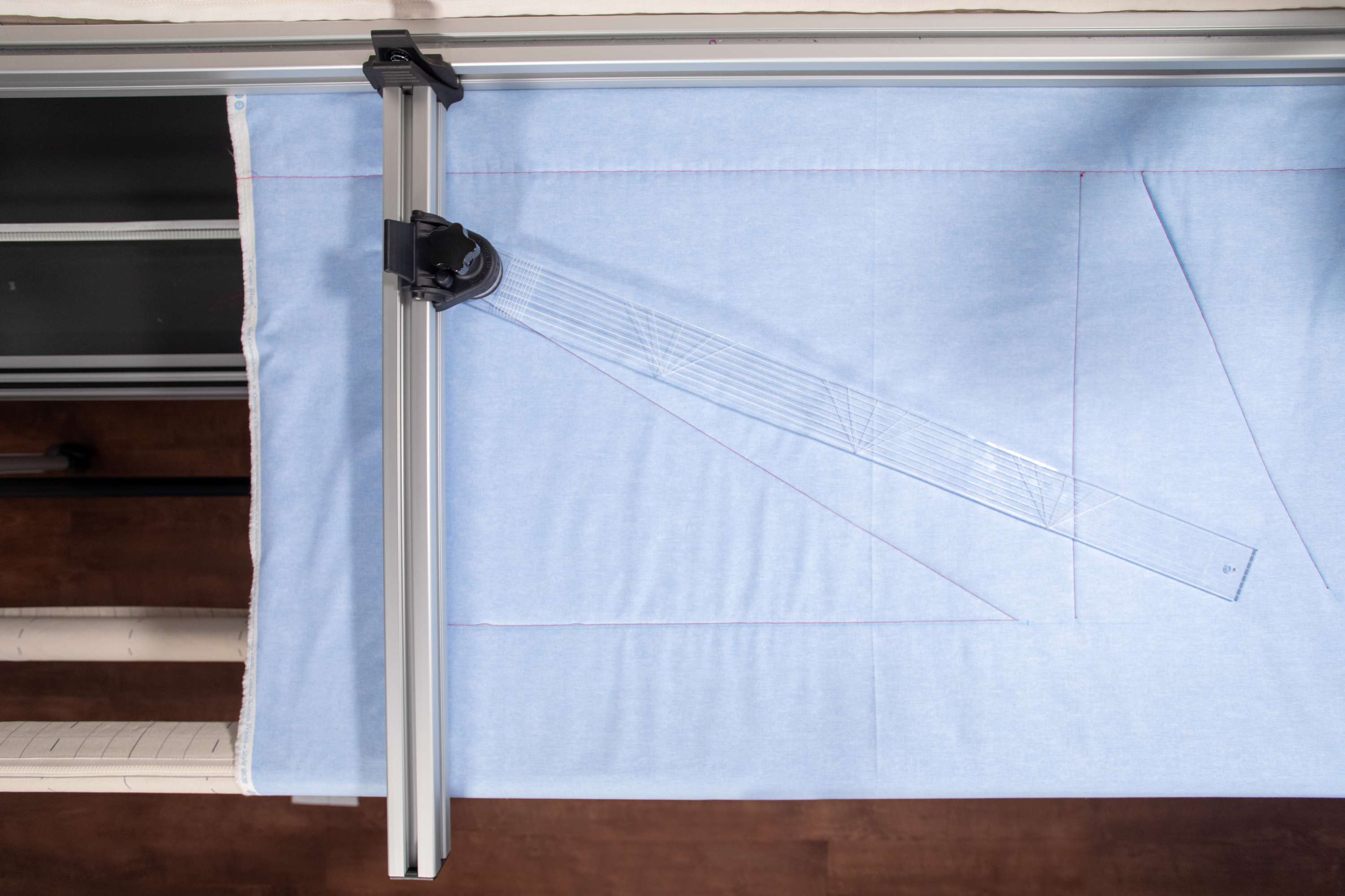 BERNINA Precision Ruler Guide PRO for Q Series PRO Frame