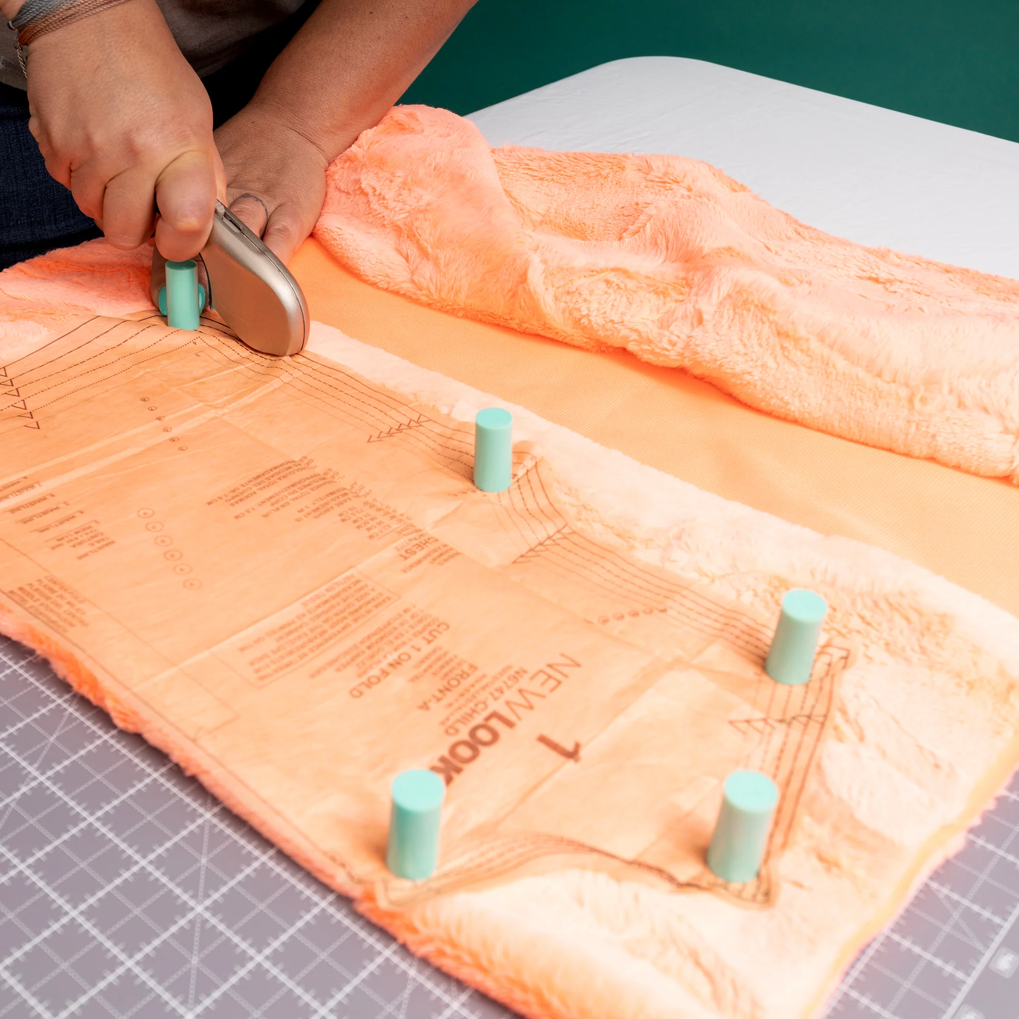 SewTites Sew Magnetic Cutting System Right Handed