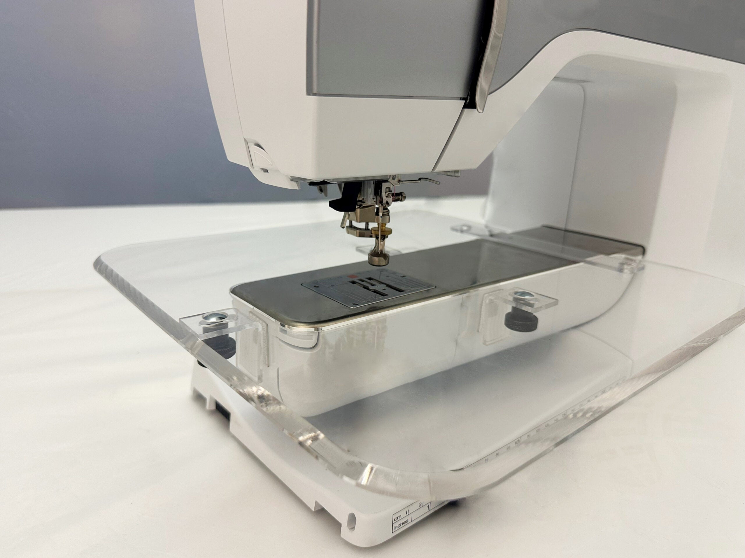 Sew Steady Floating Ruler Base 13.5x13.5"