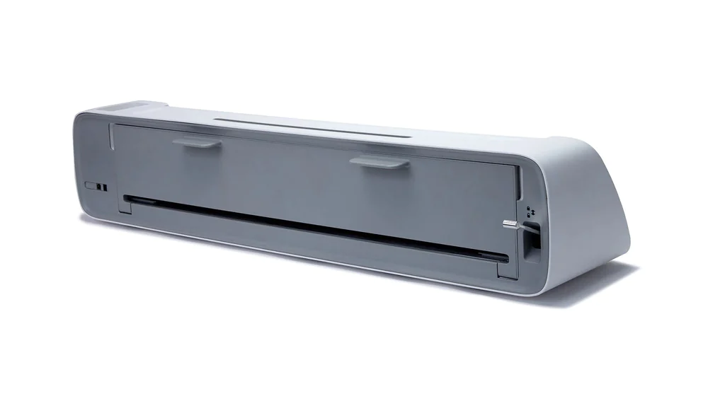 Singer Momento 24" Craft & Fabric Cutting Machine Start Up Bundle