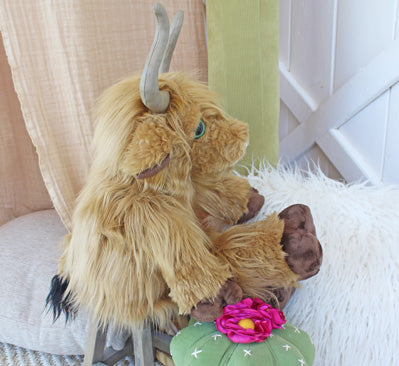 The Rustic Horseshoe Blissful Bovine Stuffable Sewing Pattern PATTRN-8042A