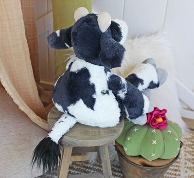 The Rustic Horseshoe Blissful Bovine Stuffable Sewing Pattern PATTRN-8042A