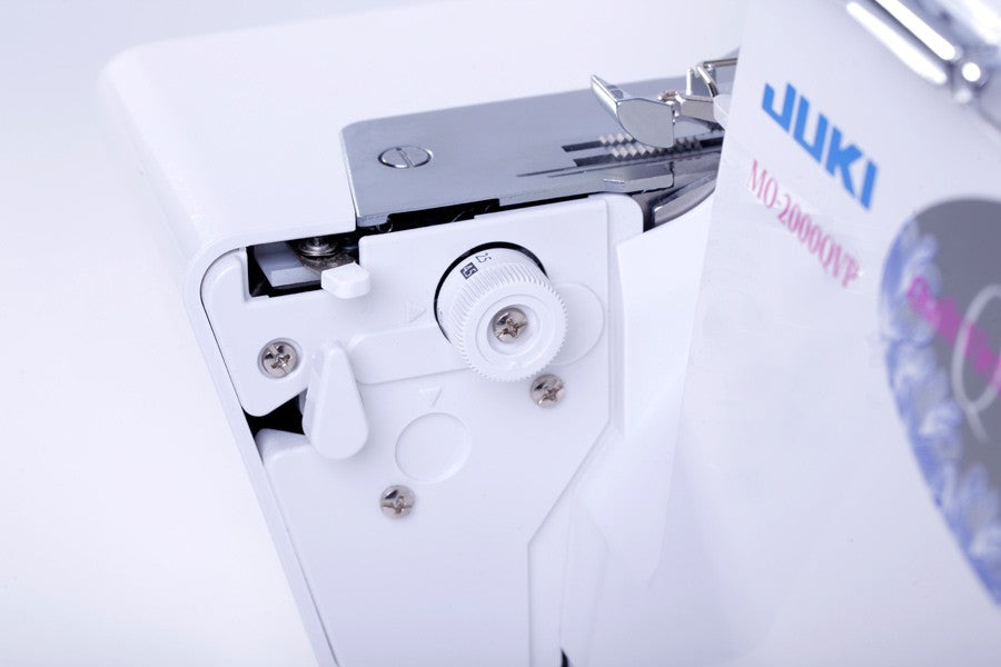 JUKI MO-2000QVP Air Threader Overlock Serger Machine